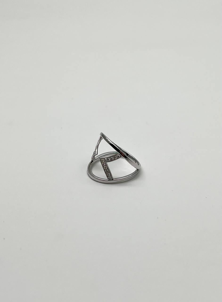 Geometric V Shape Open Brilliant Cut White Diamond 18 Karat White Gold Ring