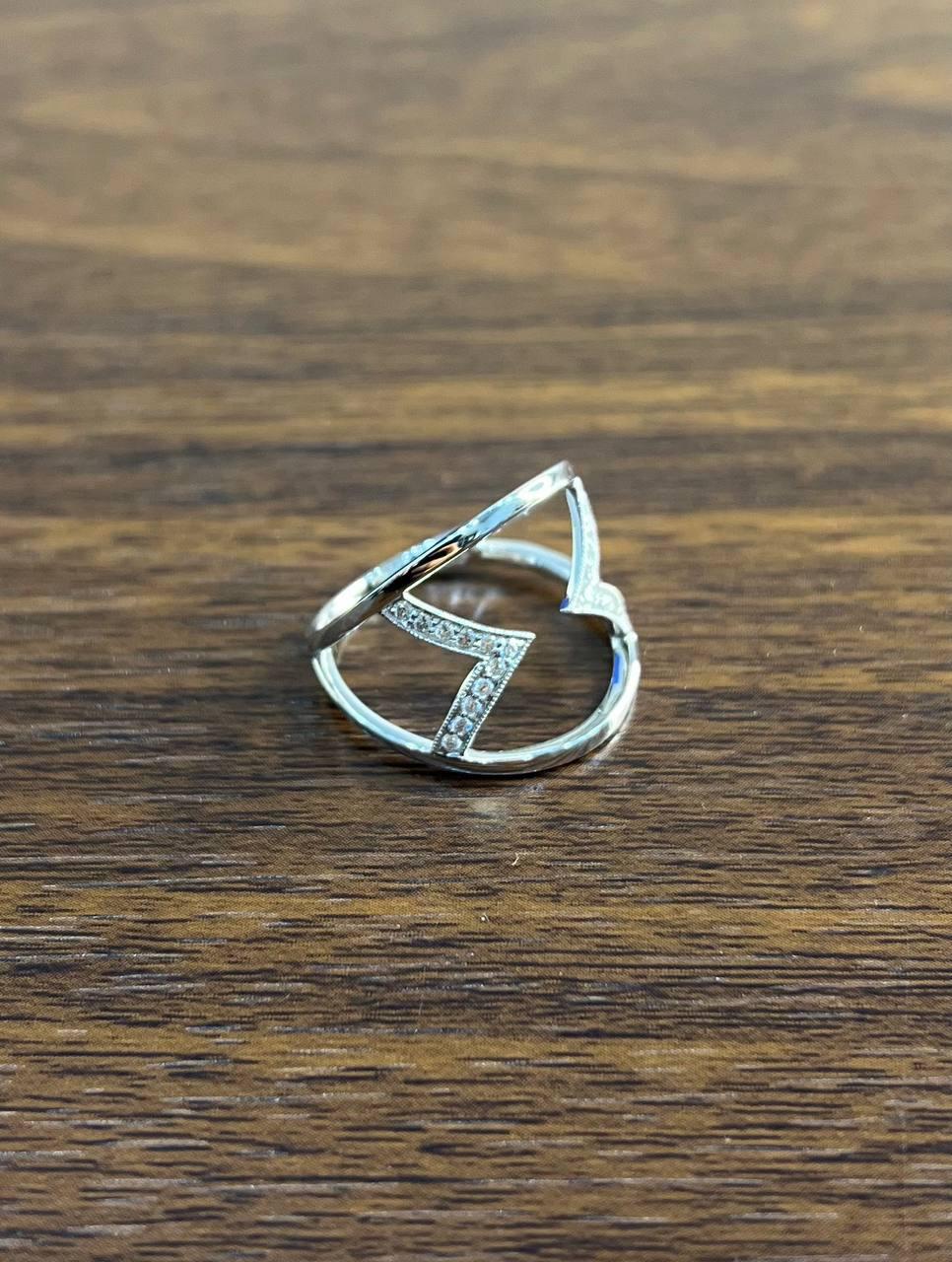 Geometric V Shape Open Brilliant Cut White Diamond 18 Karat White Gold Ring