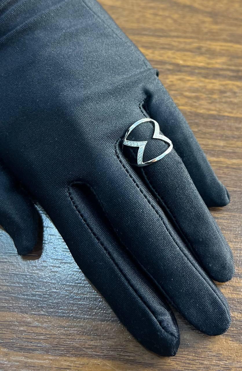 White Brilliant Cut Diamond Geometric Triangle 14K White Gold Statement Ring