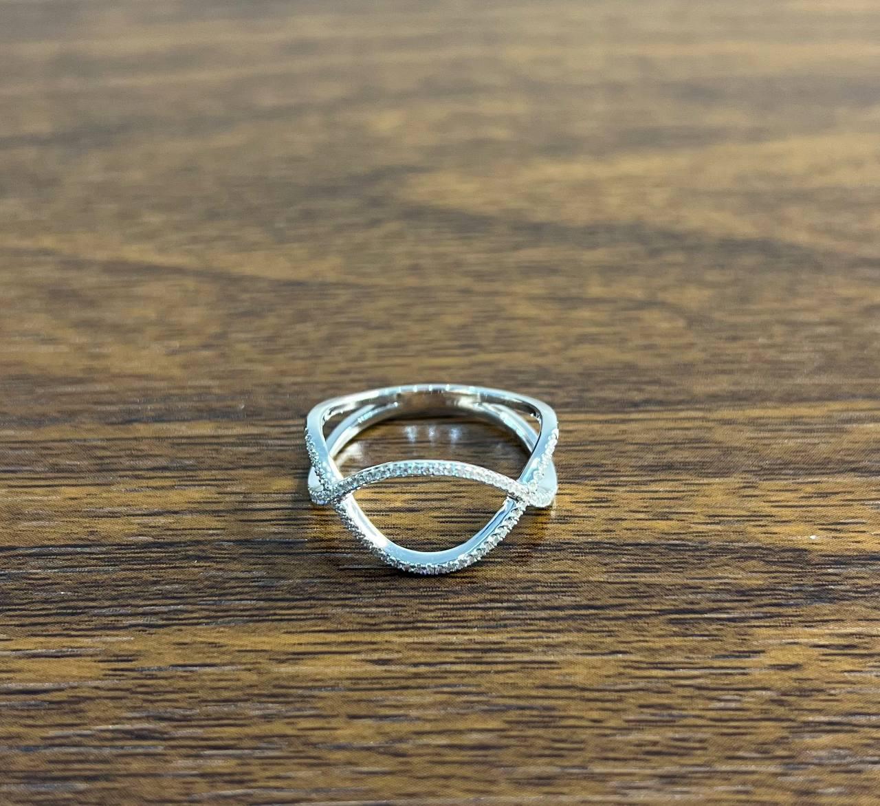 Geometric Infinity Twist Brilliant Cut White Diamond 18 Karat White Gold Ring