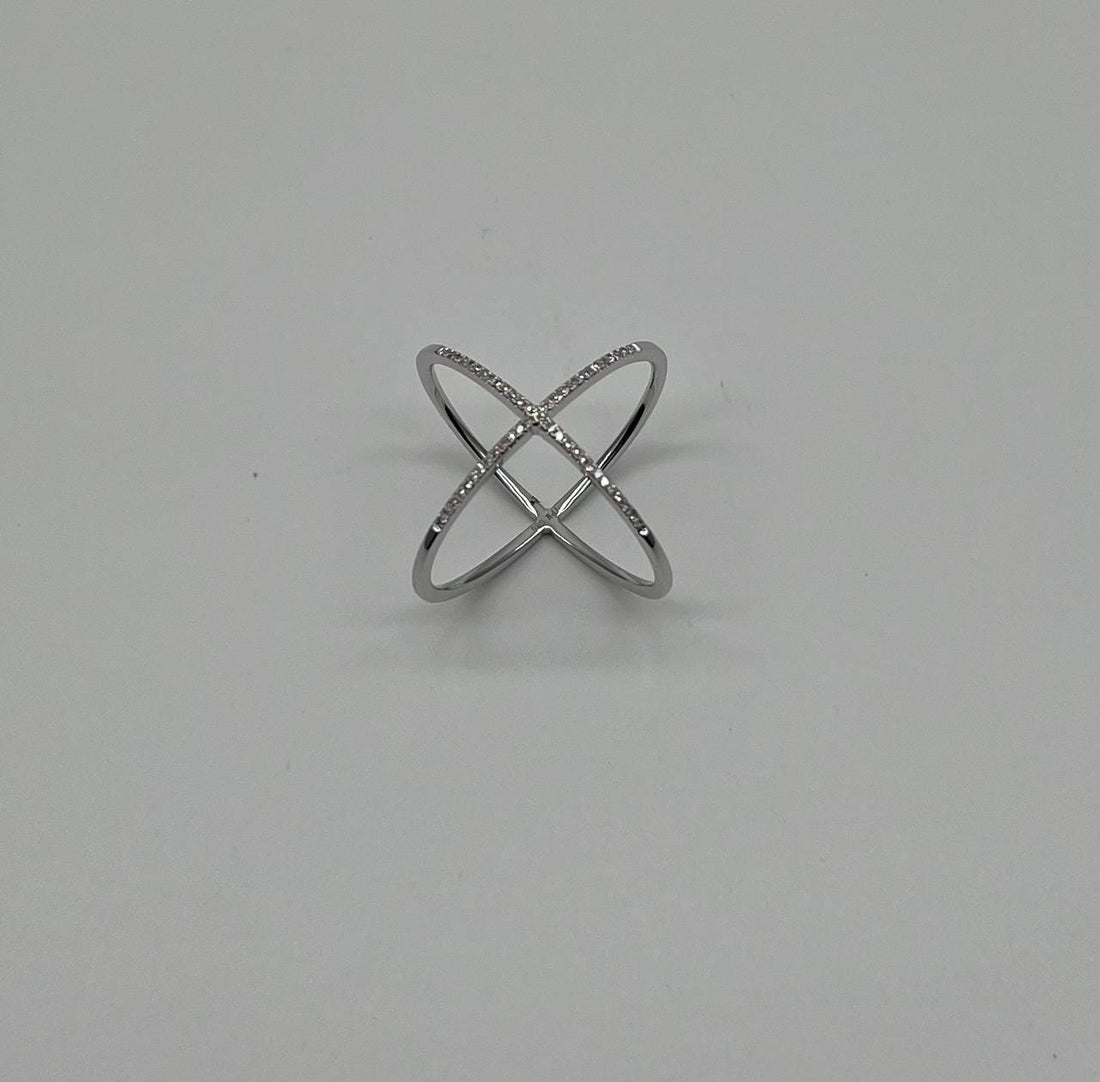 White Diamond Brilliant Criss Cross X Statement 14 Karat White Gold Fashion Ring