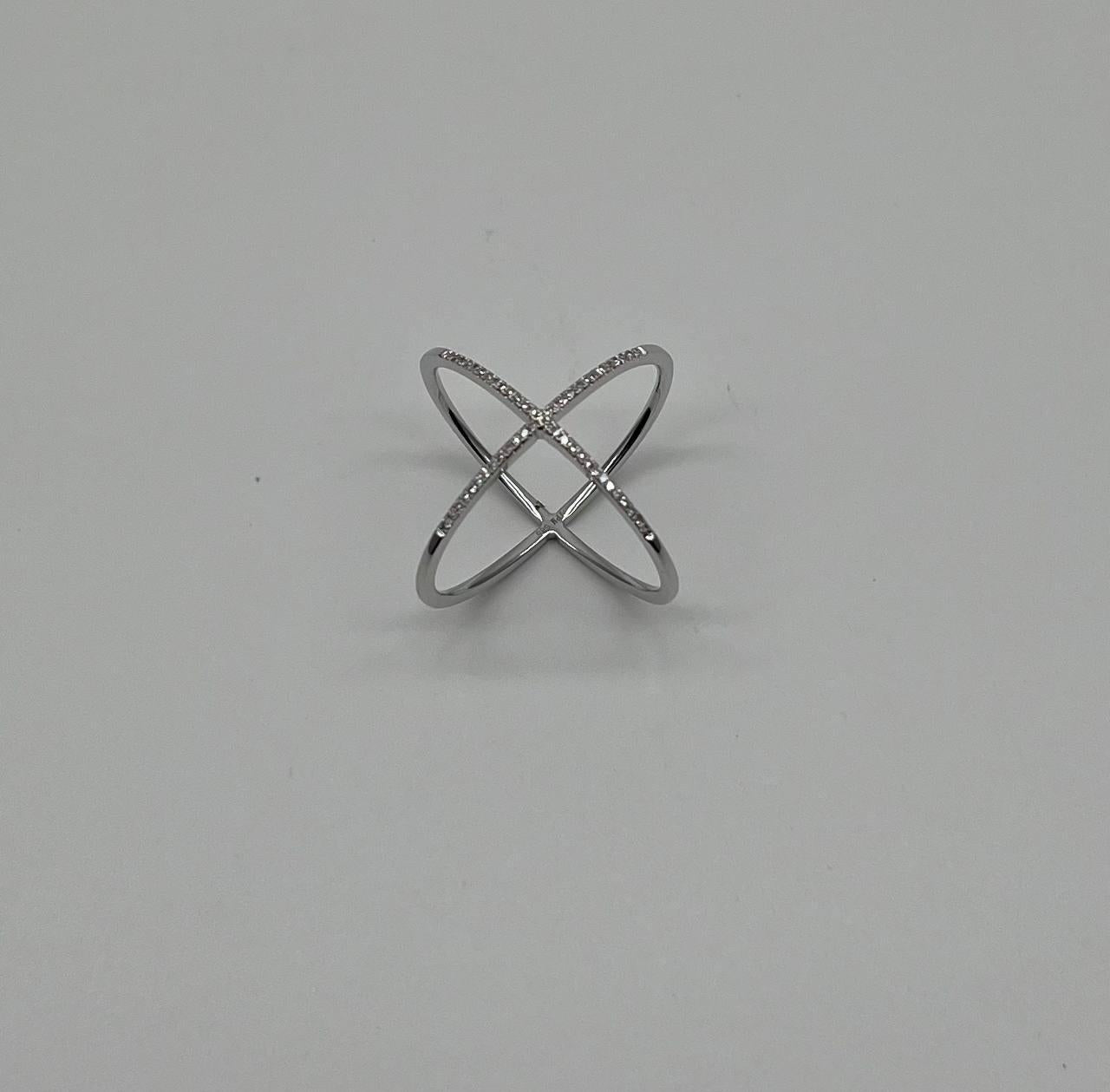 White Diamond Brilliant Criss Cross X Statement 14 Karat White Gold Fashion Ring