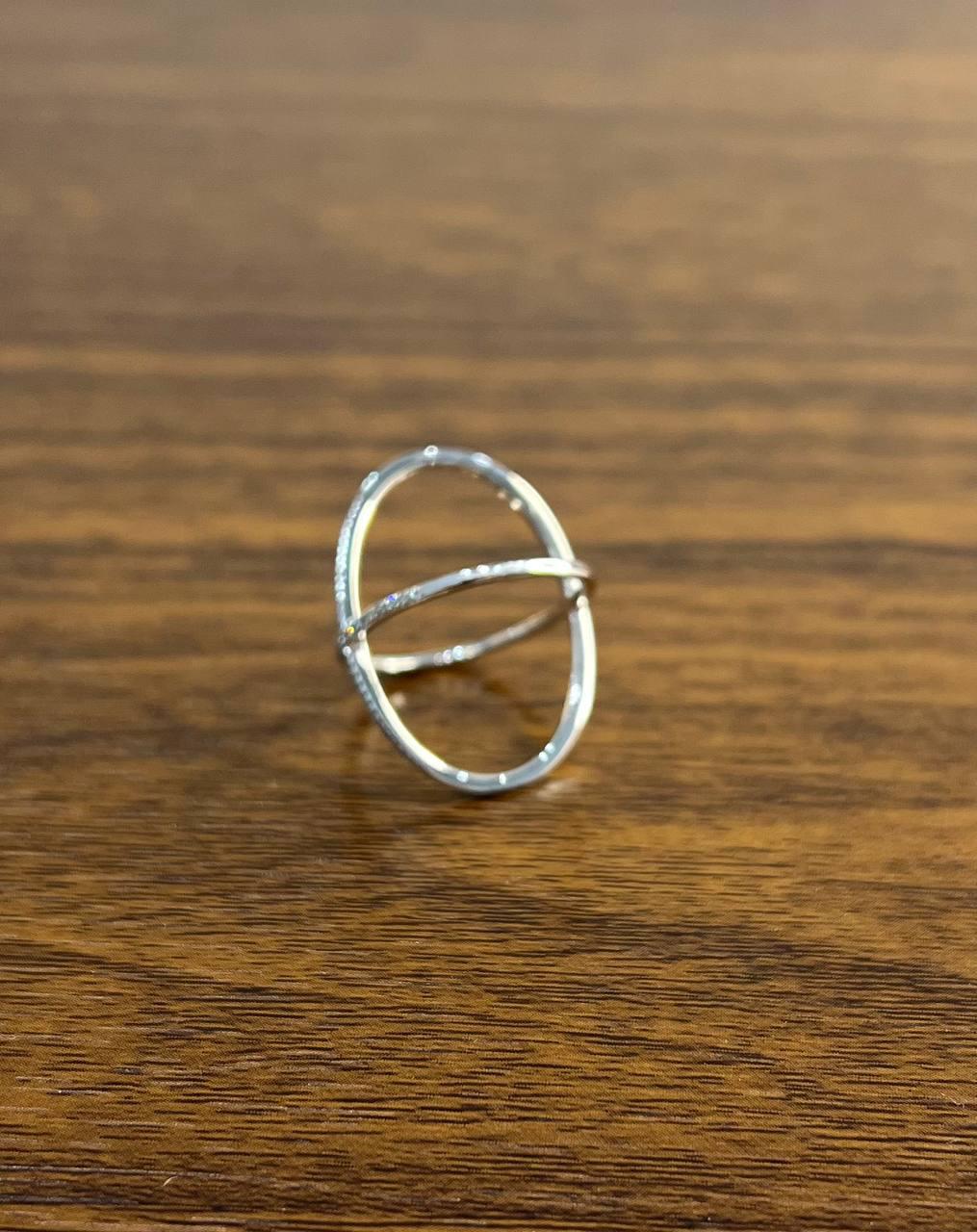White Diamond Brilliant Criss Cross X Statement 14 Karat White Gold Fashion Ring