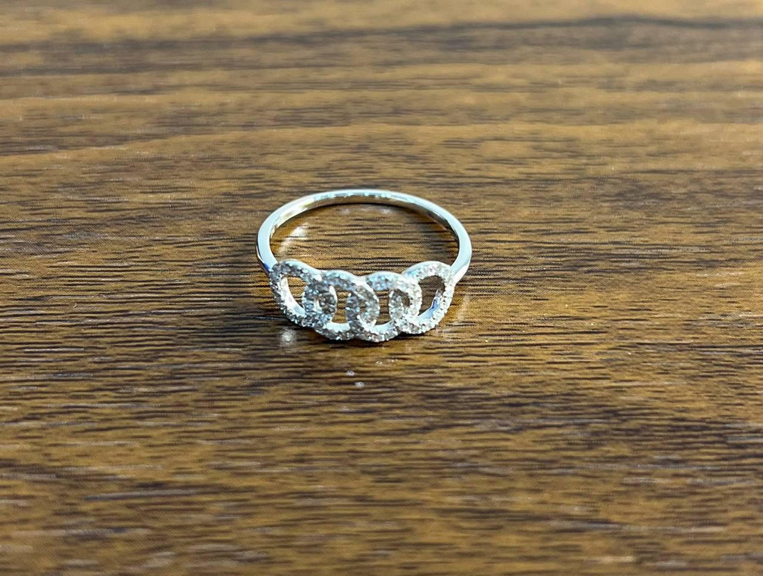 Infinity Circles Round Brilliant Cut White Diamond 14 Karat White Gold Ring