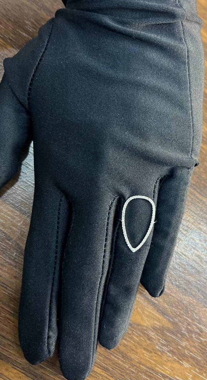 Drop Geometric Minimalist Brilliant Cut White Diamond 14 Karat White Gold Ring