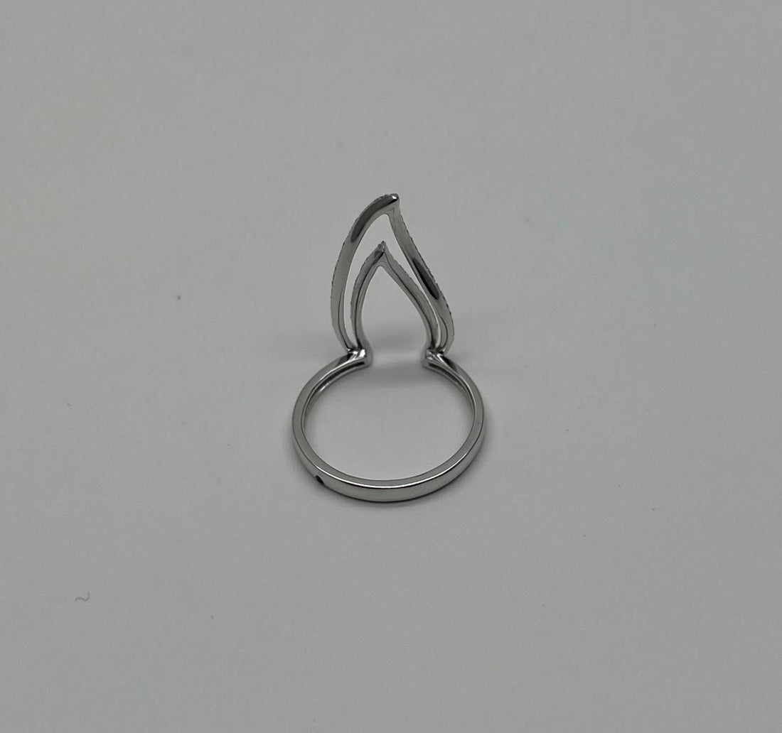 Flame Fire Geometric Triangle Cut White Diamond 14 Karat White Gold Ring