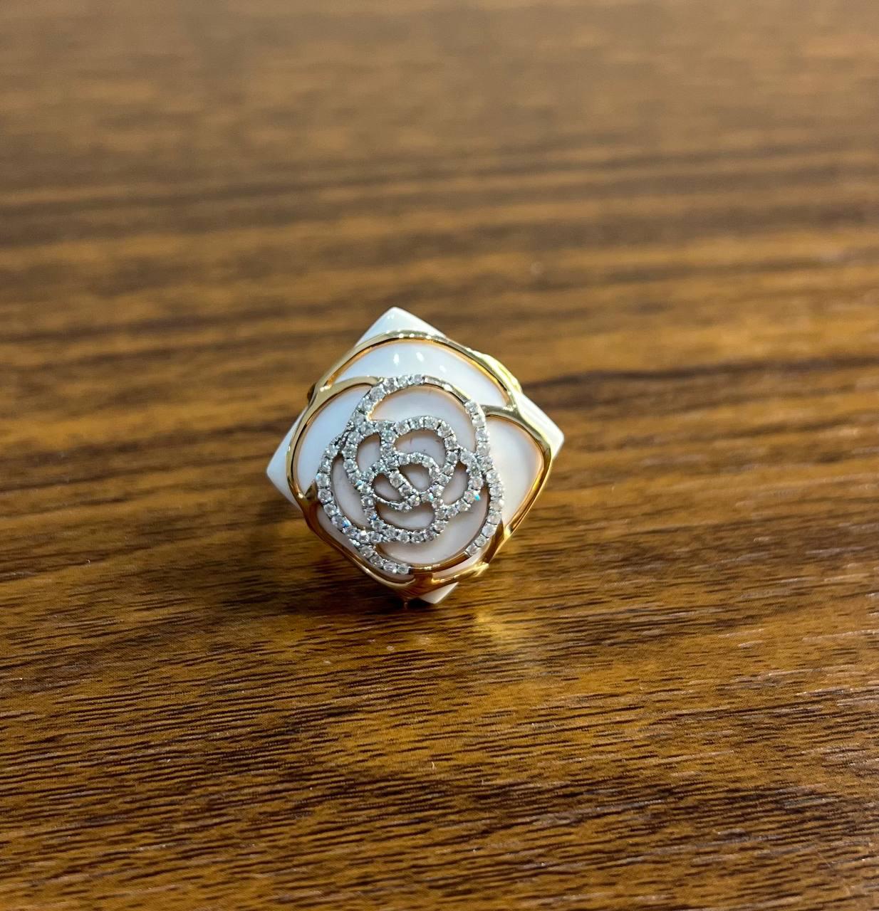 White Agate Diamond 18 Karat Rose Gold Rose Theme Flowers Floral Statement Ring