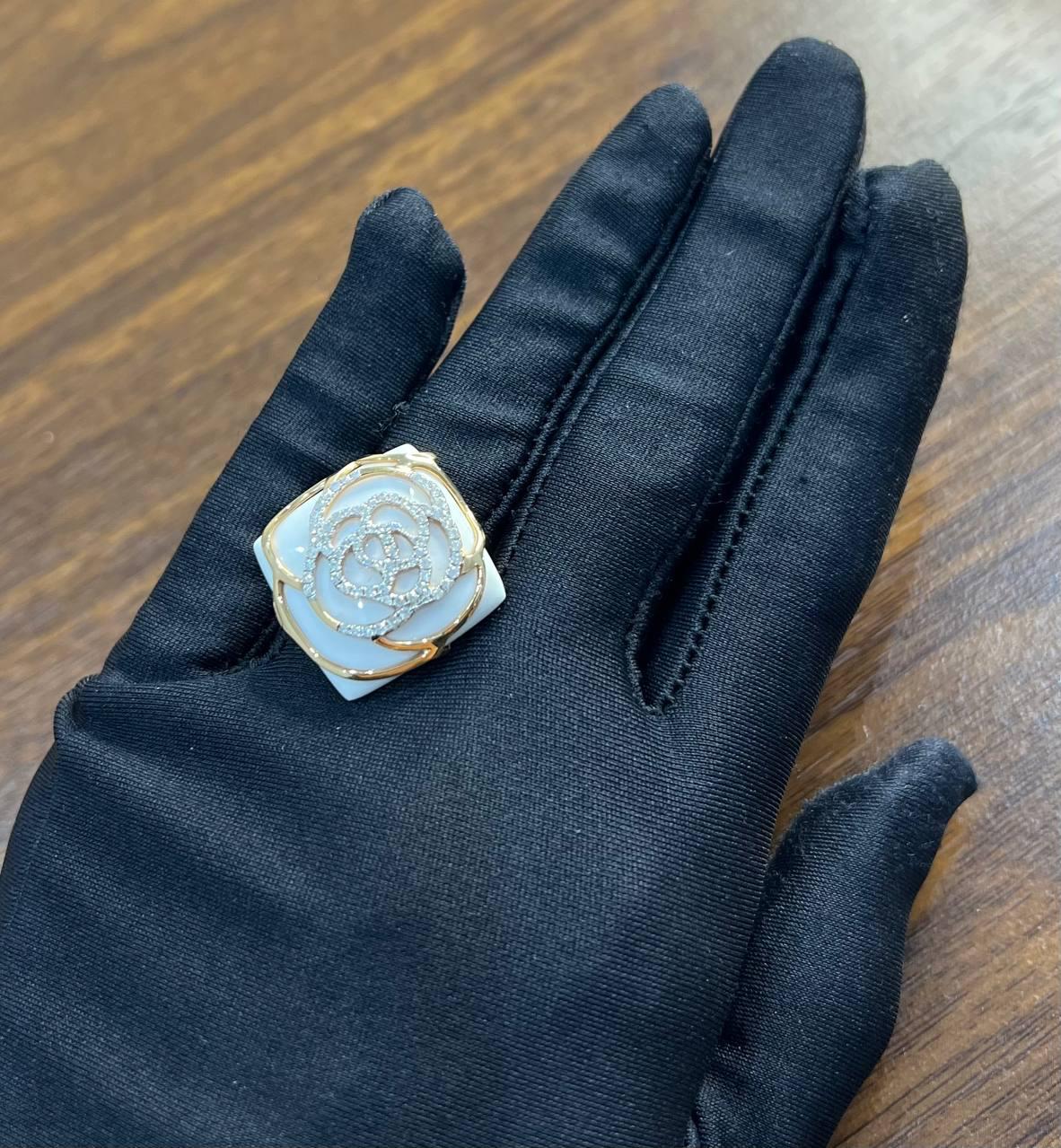 White Agate Diamond 18 Karat Rose Gold Rose Theme Flowers Floral Statement Ring