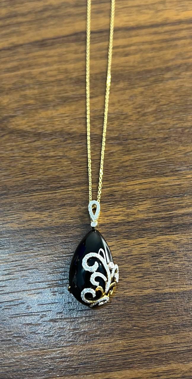 Black Onyx Cabochon Diamond 18 Karat Yellow Gold Floral Swirl Necklace Pendant