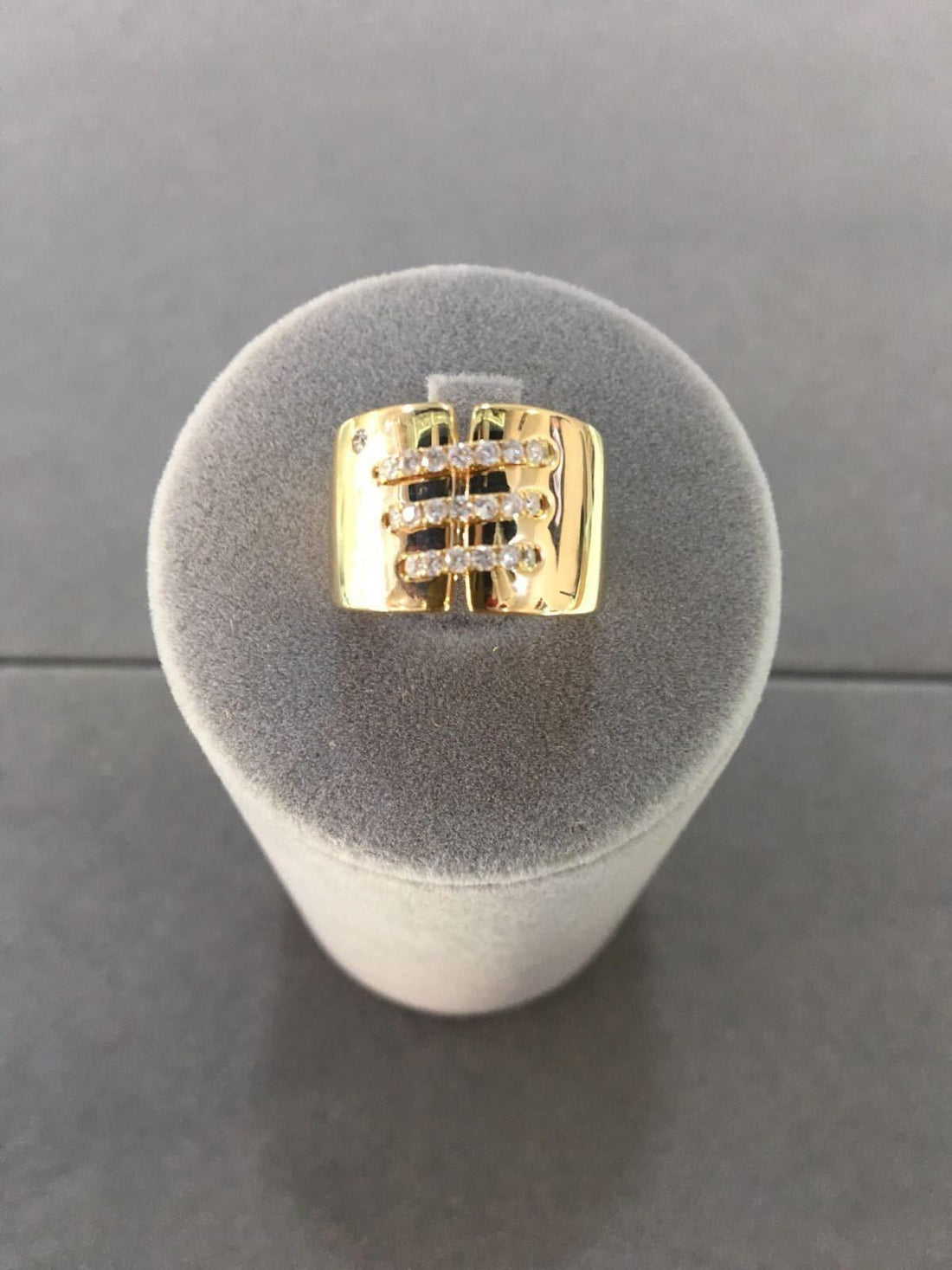 Brilliant Cut Diamond Pave Seams Line Cross Chunky Cocktail Statement Cigar Band