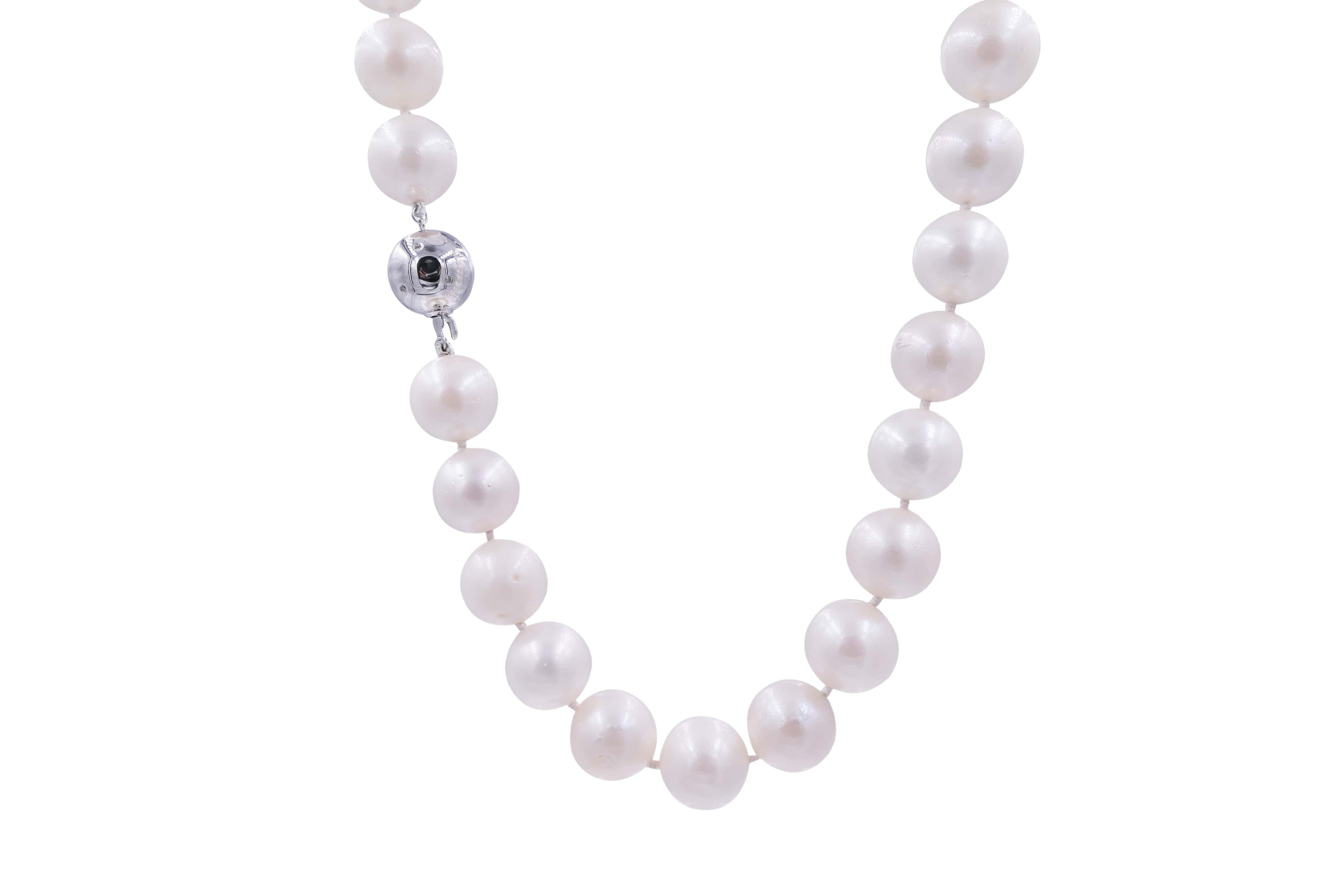 Classic Round South Sea White Pearl Short Bead 18K White Gold Diamond Necklace