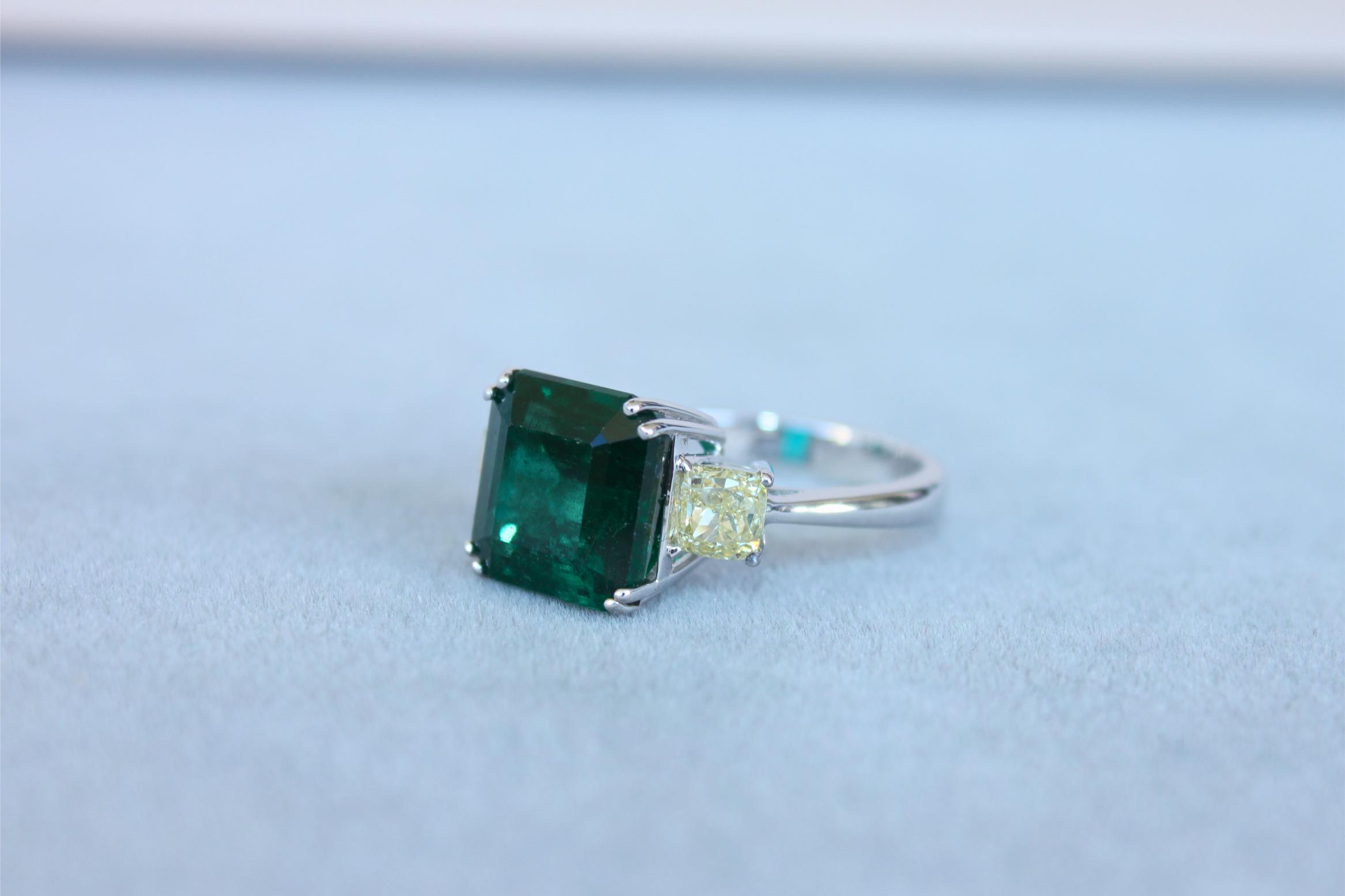 Square Cut Emerald Yellow Cushion Shape Diamonds Two Stone 18K White Gold Ring