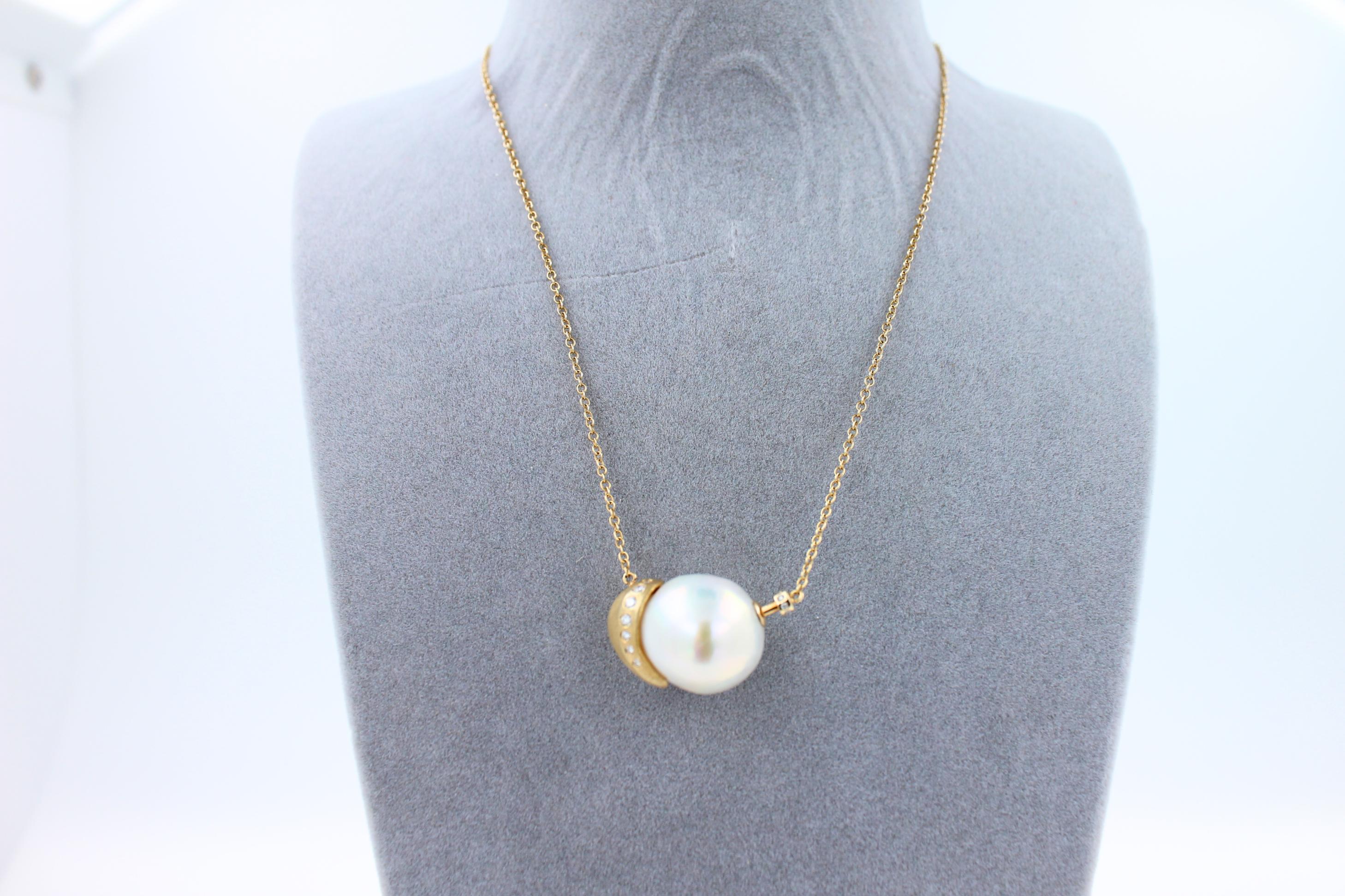 White South Sea Pearl Diamond 18K Gold Satin Brushed Gold Pendant Necklace