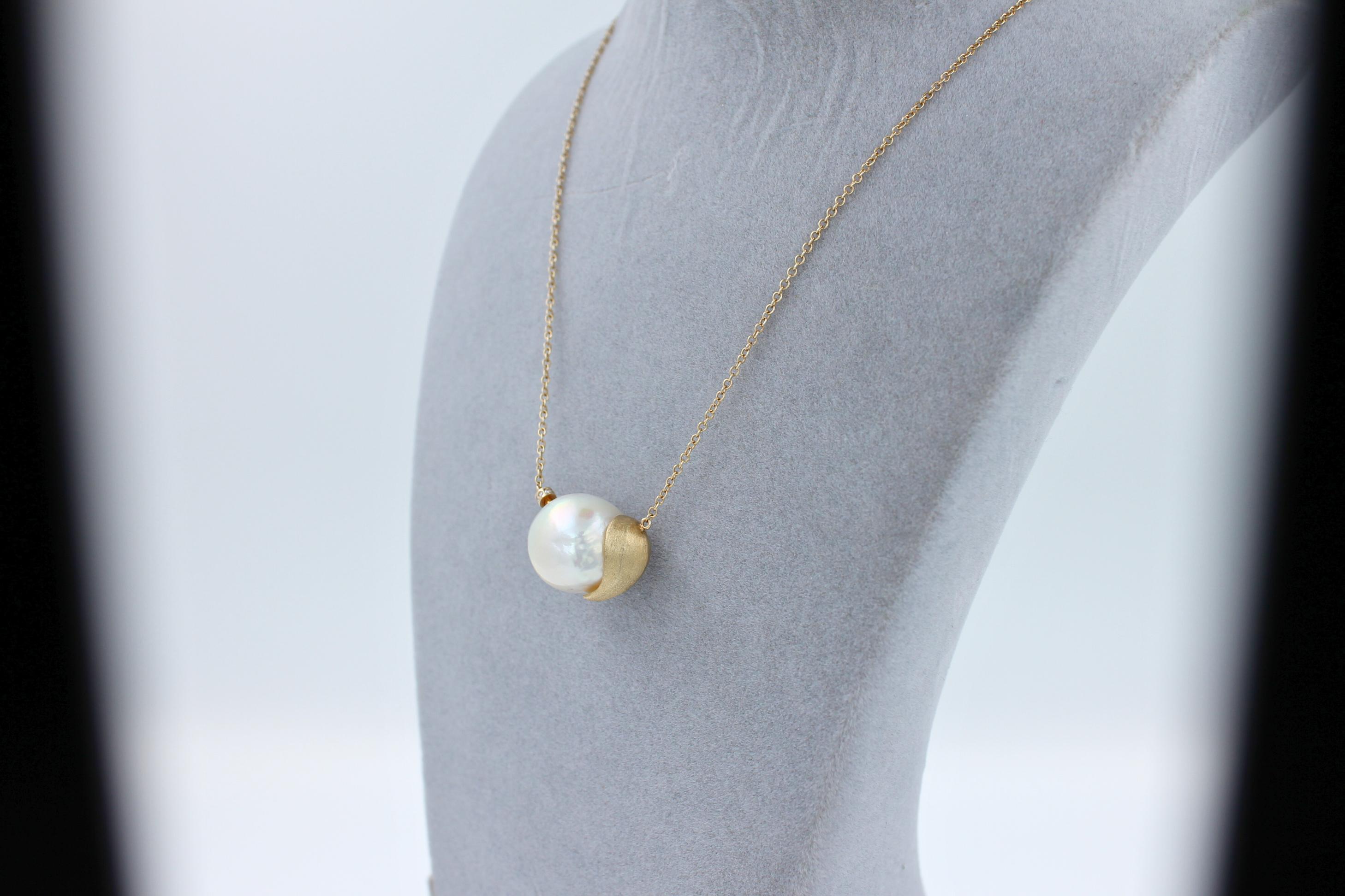 White South Sea Pearl Diamond 18K Gold Satin Brushed Gold Pendant Necklace