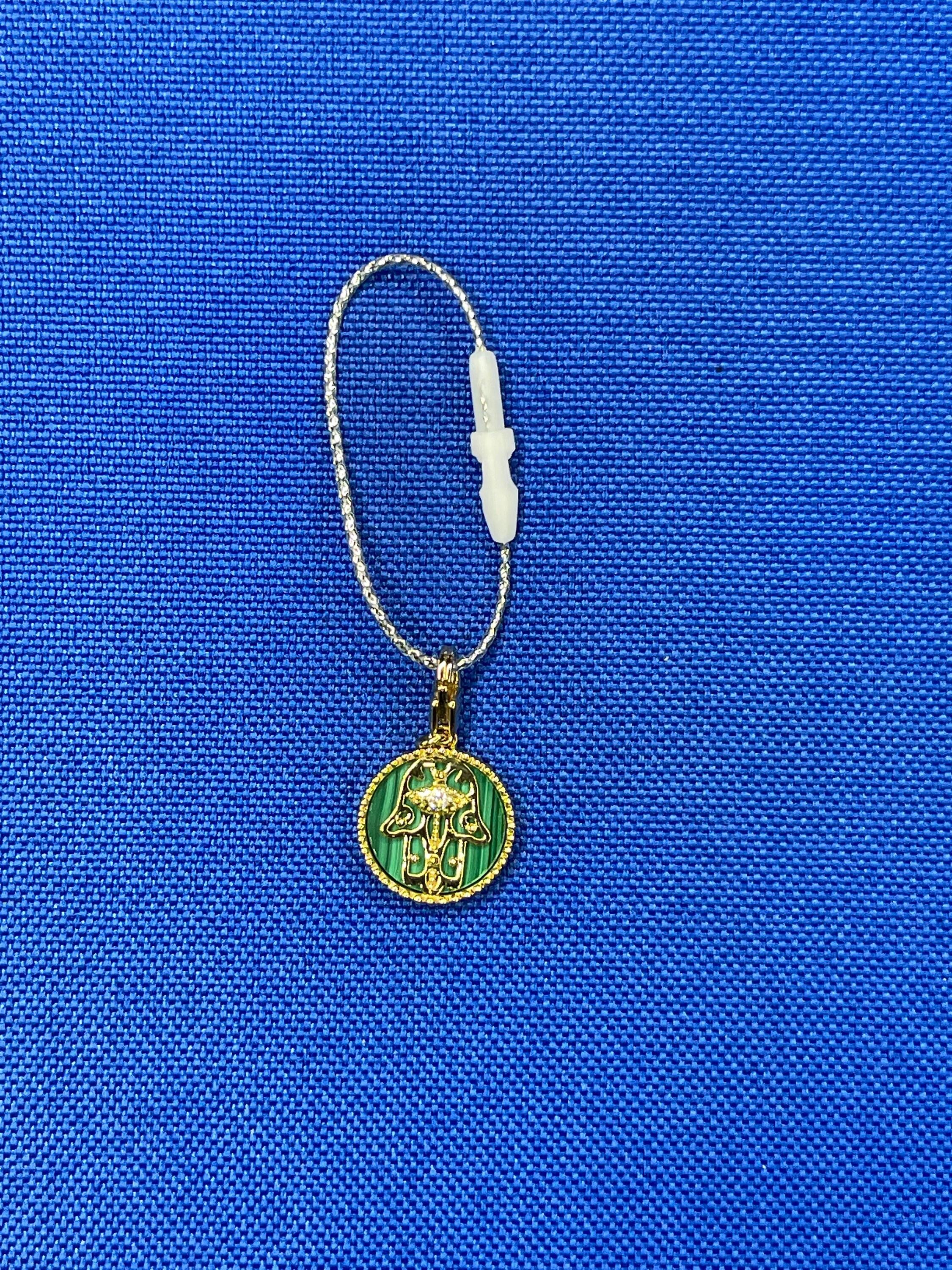 Diamond Hamsa Hand Mystic Protection Palm Symbol Evil Eye 18 Karat Yellow Gold M