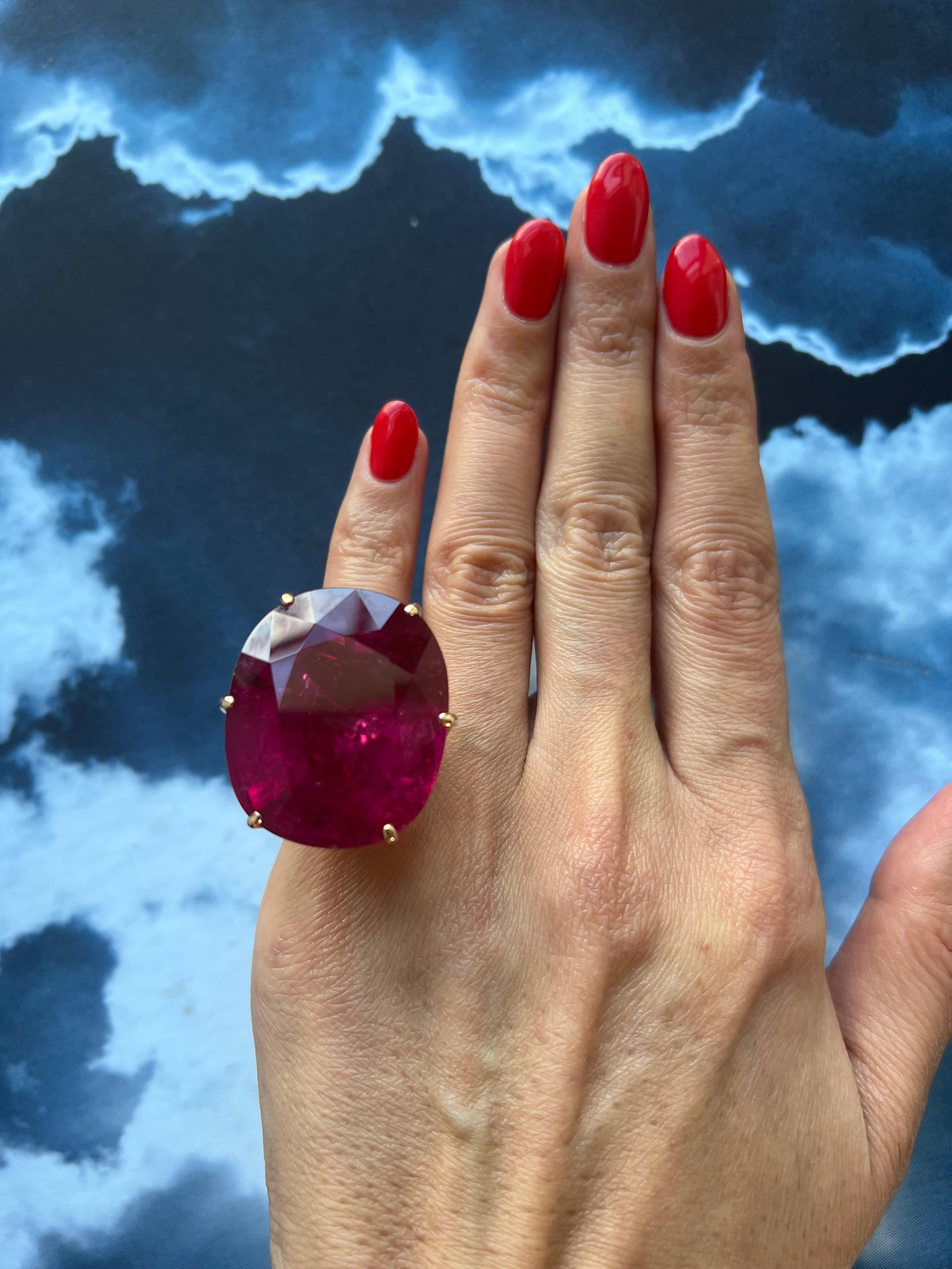 Huge Unique 110 Carats Red Pink Maroon Rubellite 18k Rose Gold Diamond Ring