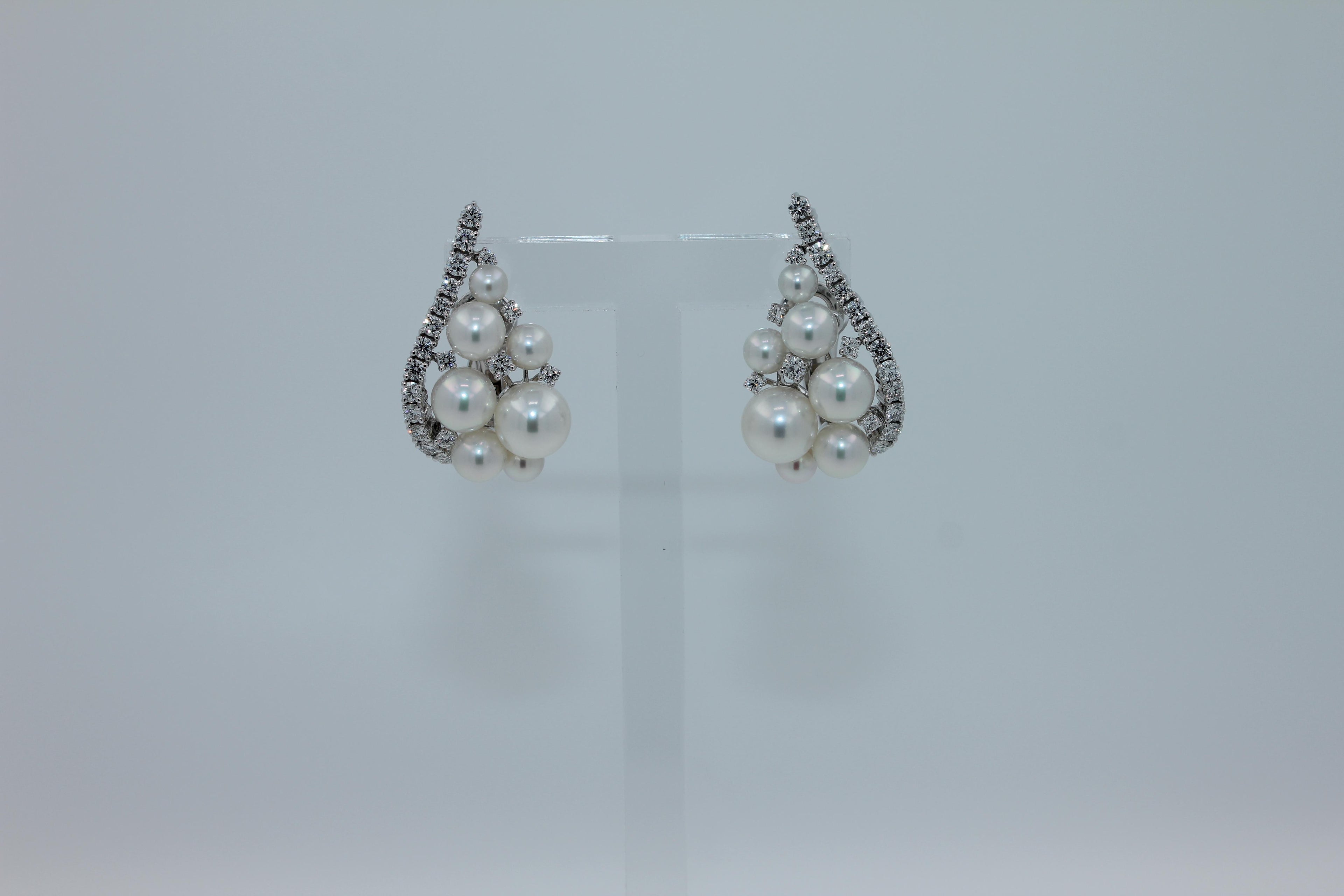 Japanese White Akoya Pearl 18K White Gold Luxury Grapes Crown Diamond Earrings