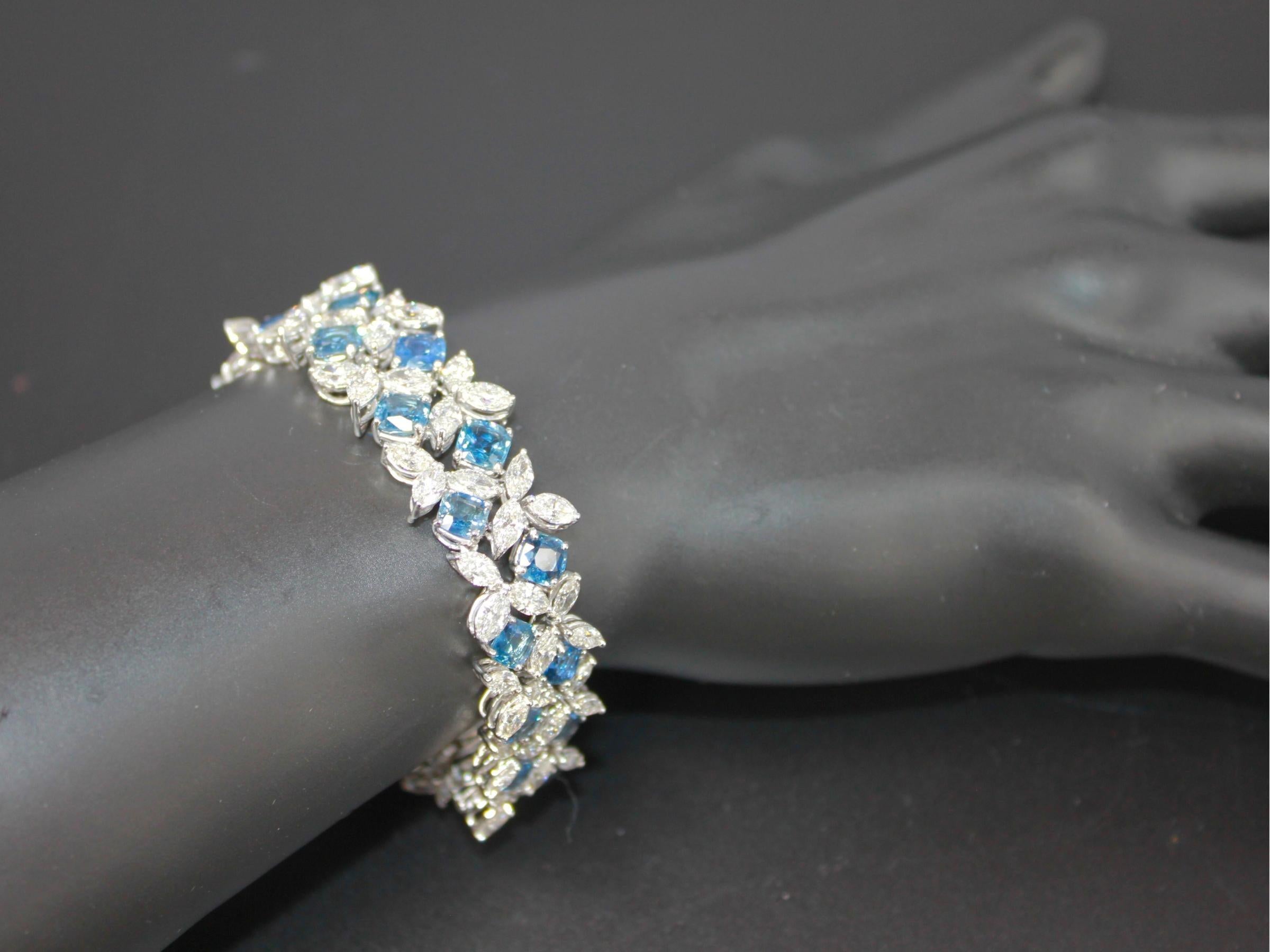 Multi Cushion Shape Blue Sapphire Diamond 18 Karat White Gold Tennis Bracelet