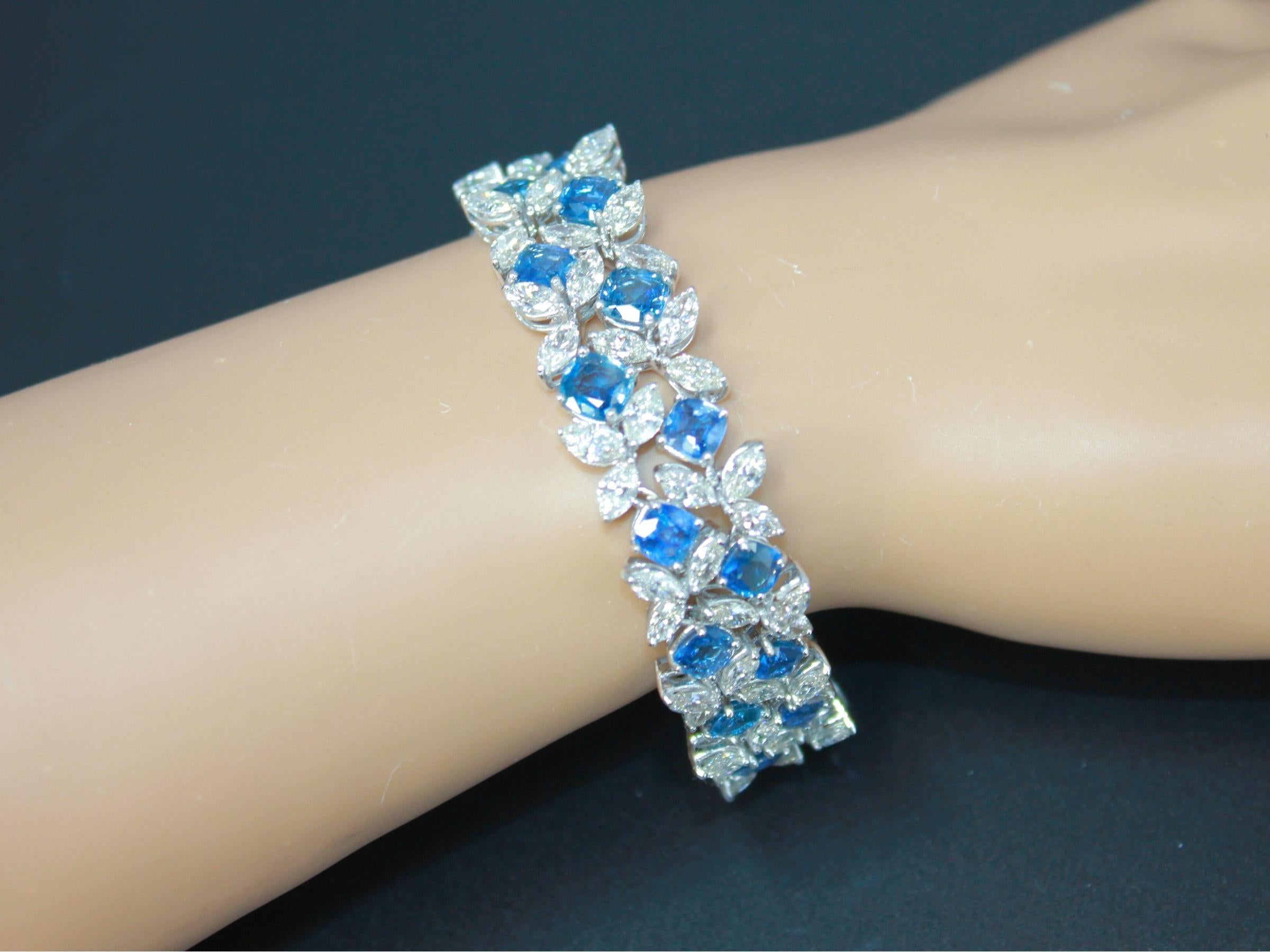 Multi Cushion Shape Blue Sapphire Diamond 18 Karat White Gold Tennis Bracelet