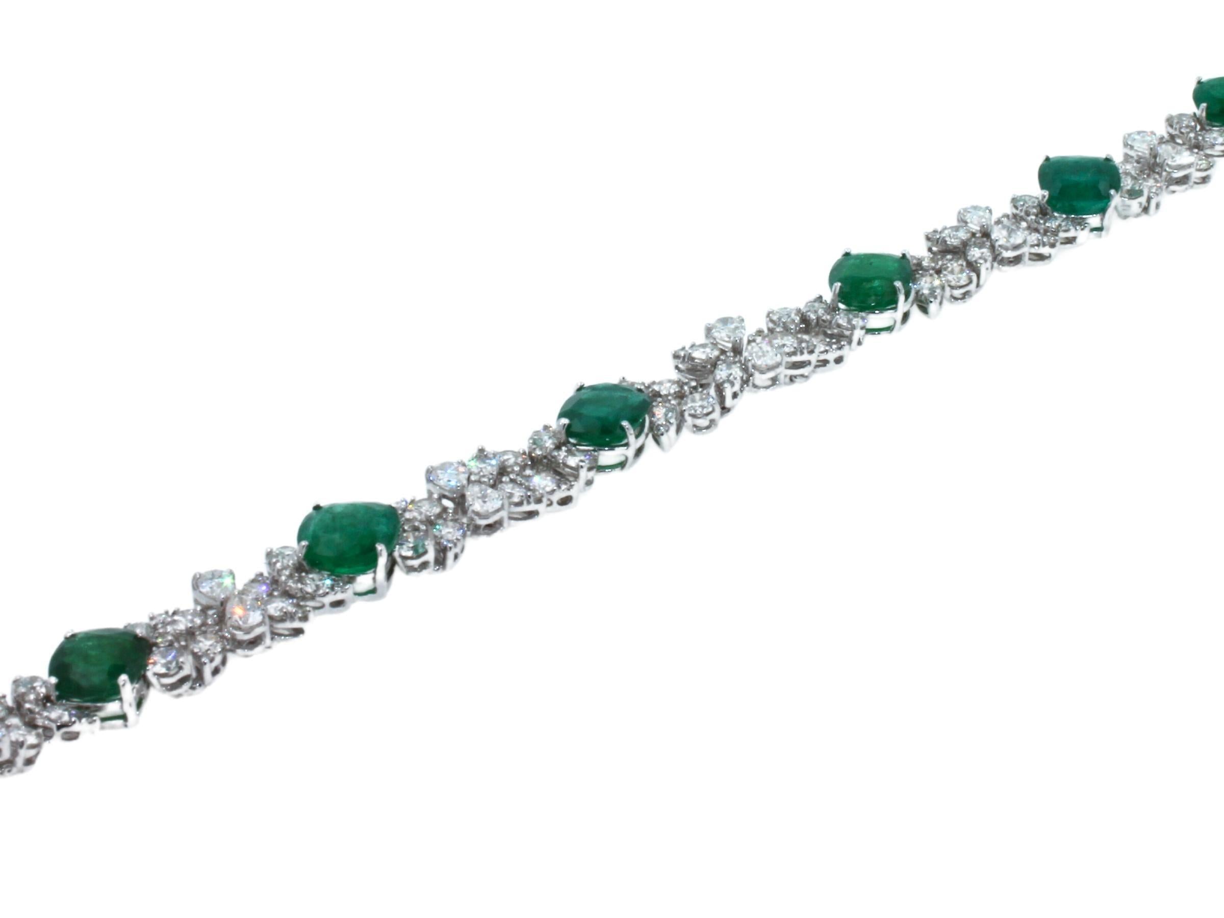 Multi Fancy Shape Green Emerald Diamond 18 Karat White Gold Tennis Bracelet