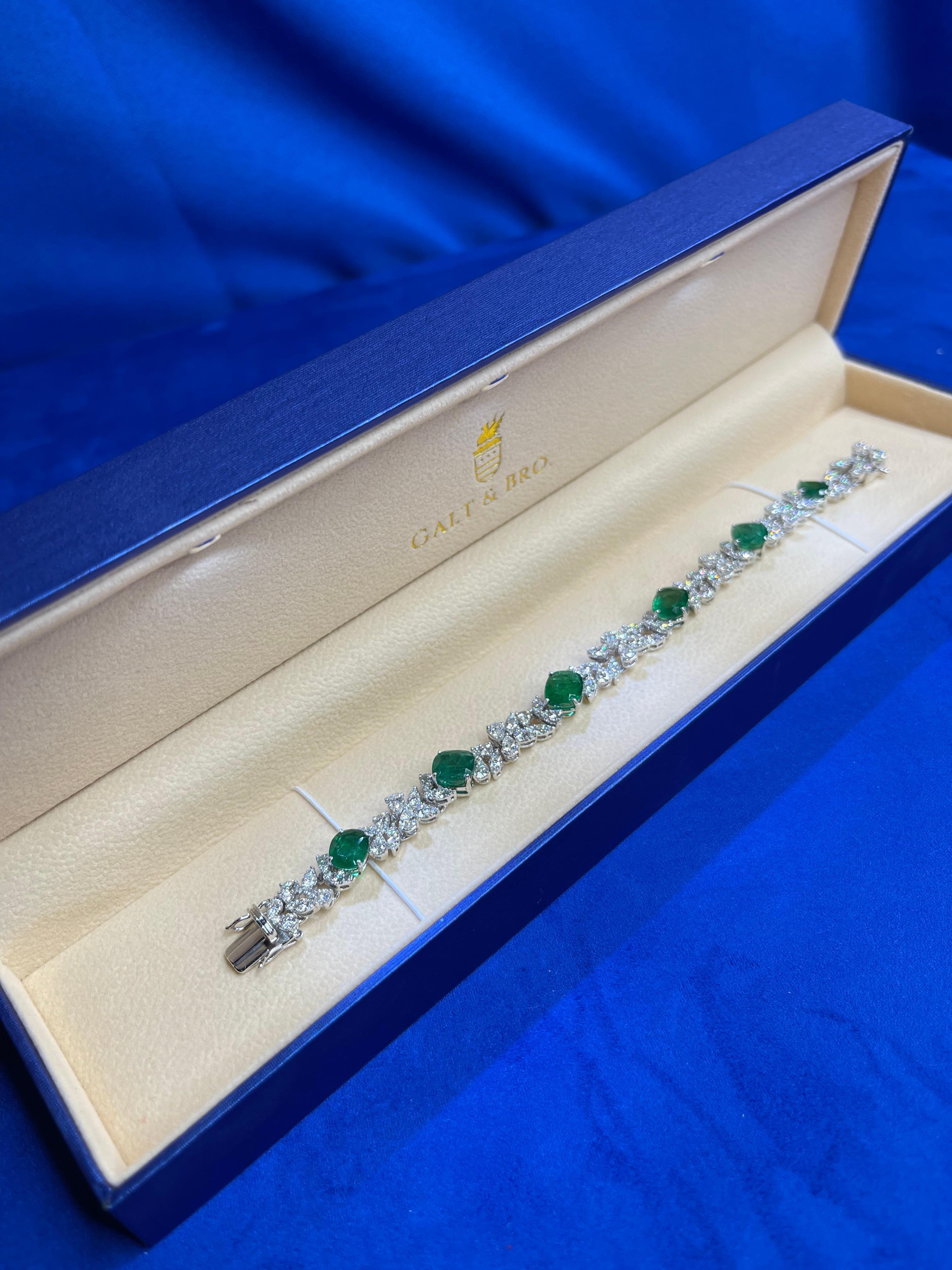 Multi Fancy Shape Green Emerald Diamond 18 Karat White Gold Tennis Bracelet
