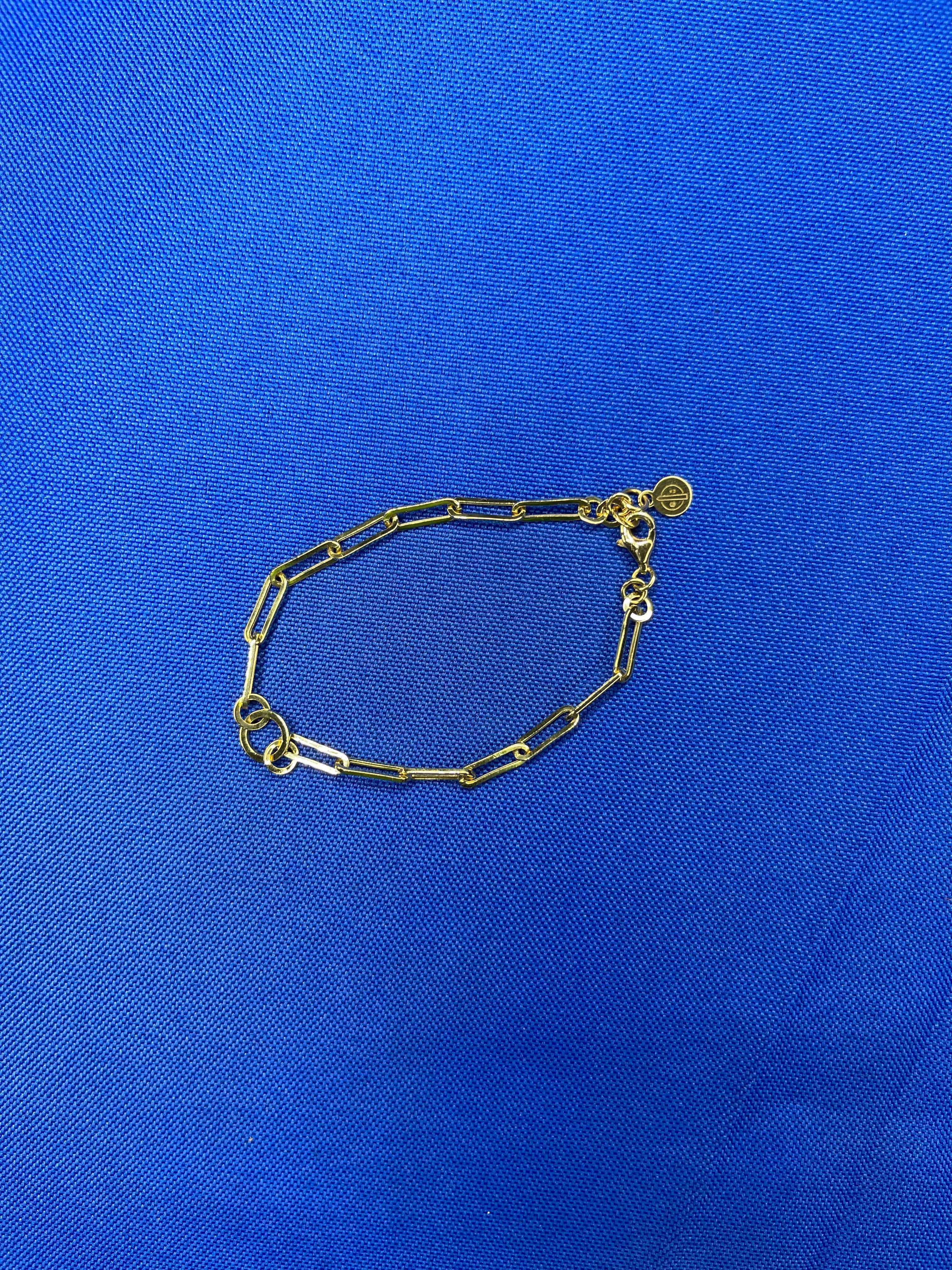 Paper Elongated Clip Link Charms Fashion 18 Karat Yellow Solid Gold Bracelet