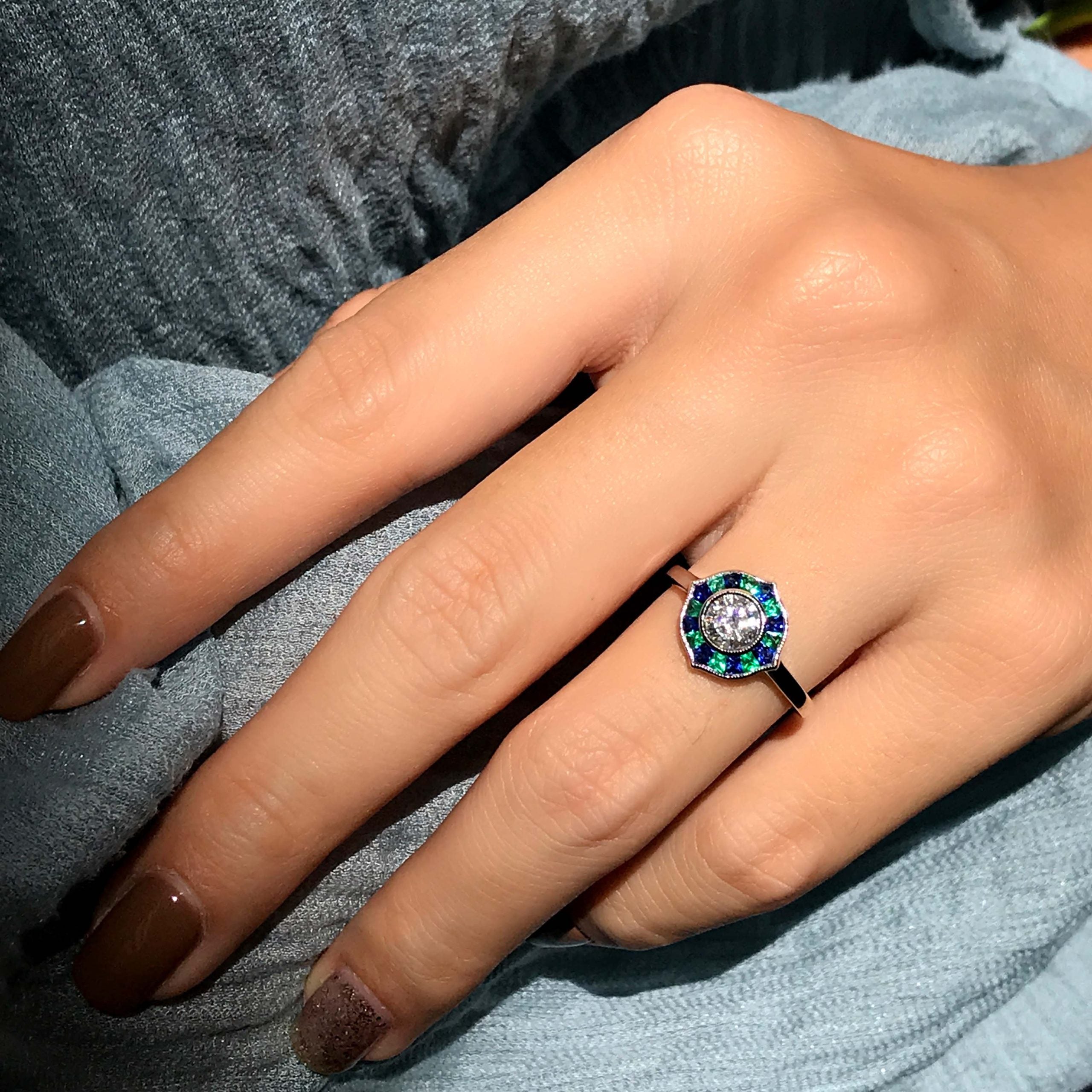 Round Diamond with Emerald & Sapphire Art Deco Style Mosaic White Gold Ring