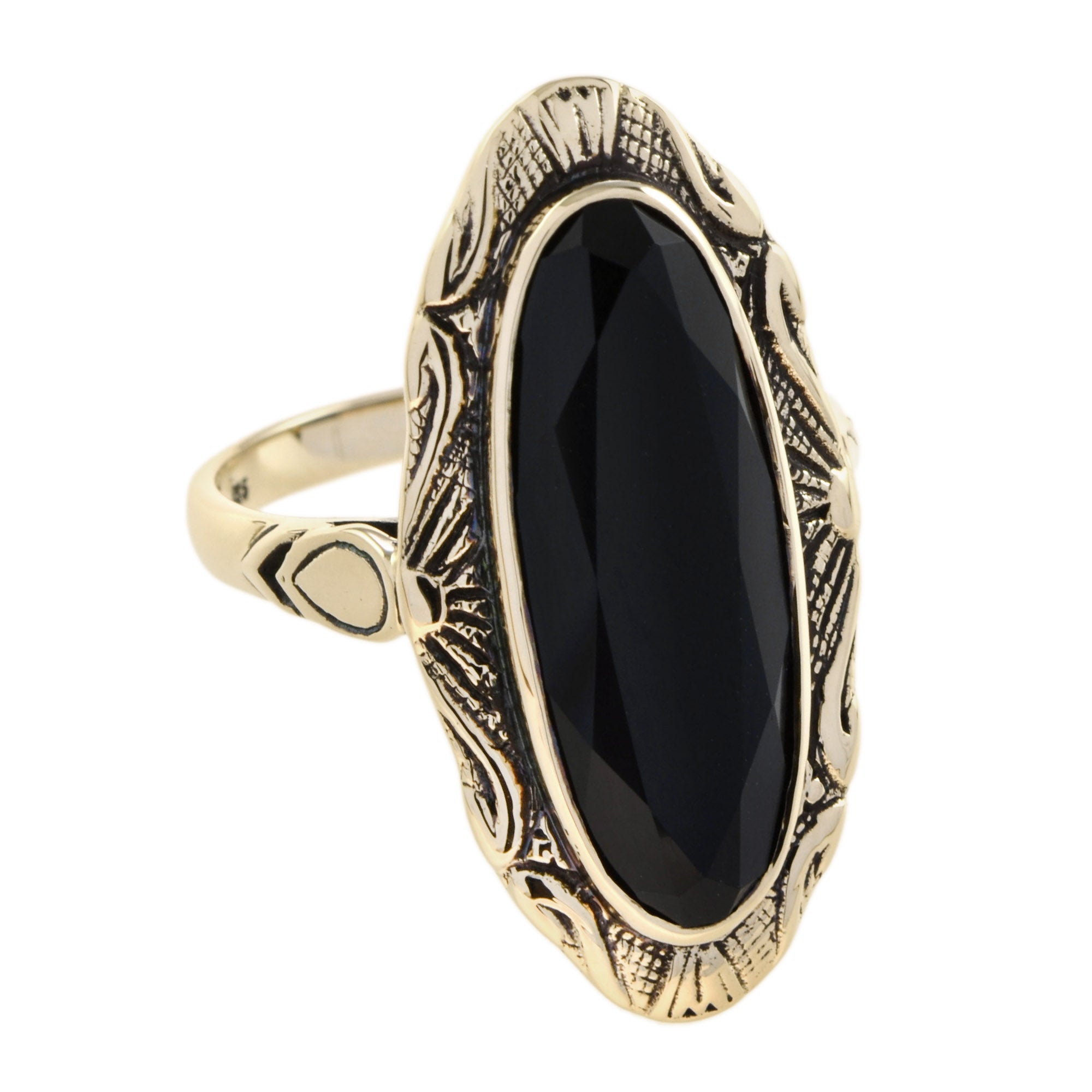 Oval Black Onyx Vintage Style Cocktail 9K Yellow Gold Ring