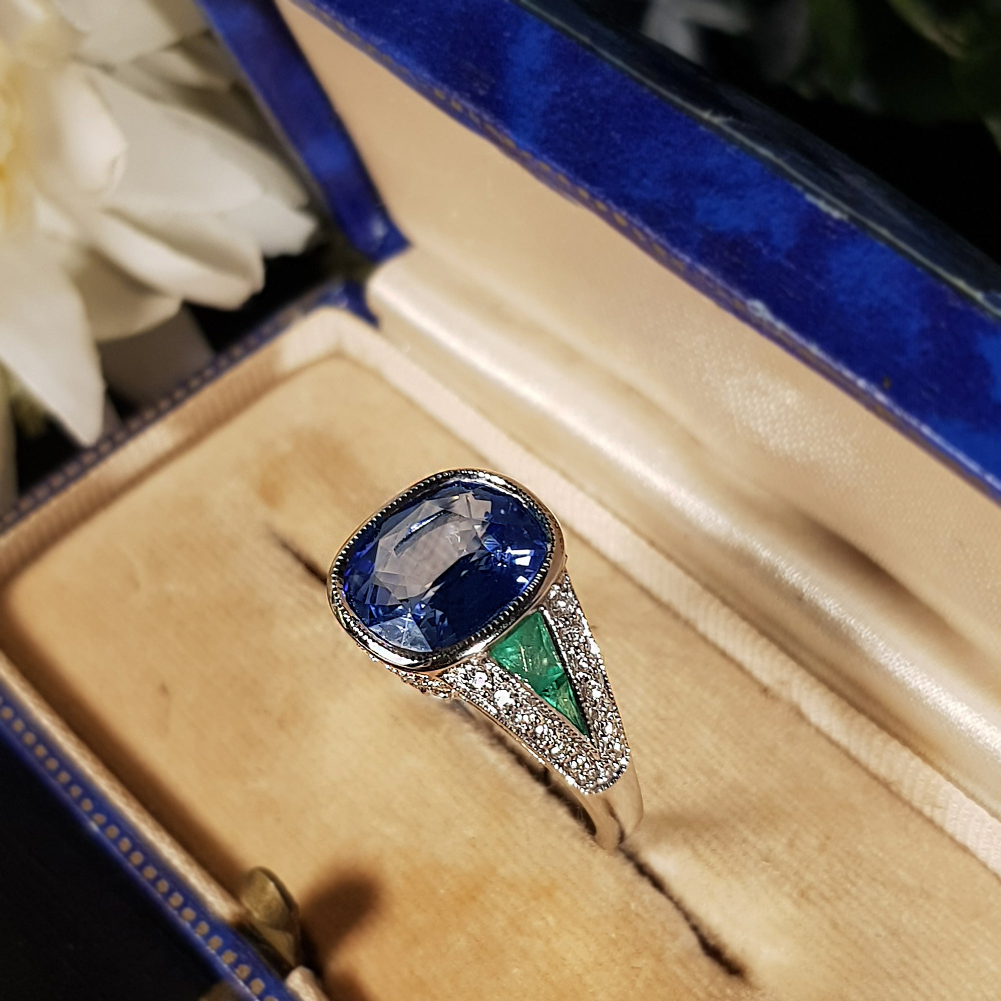 Cushion Certified Ceylon Blue Sapphire Emerald Diamond Solitaire White Gold Ring