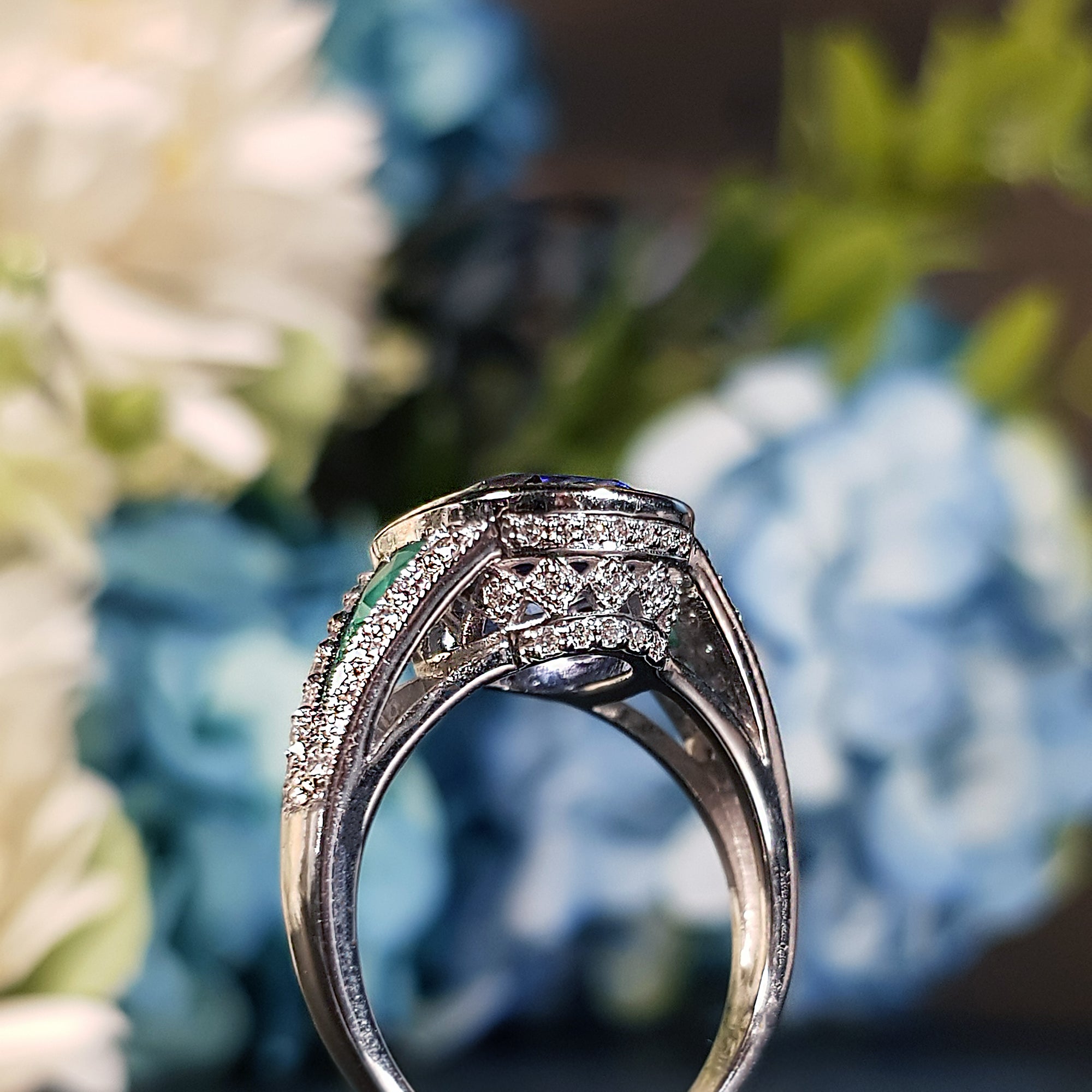 Cushion Certified Ceylon Blue Sapphire Emerald Diamond Solitaire White Gold Ring