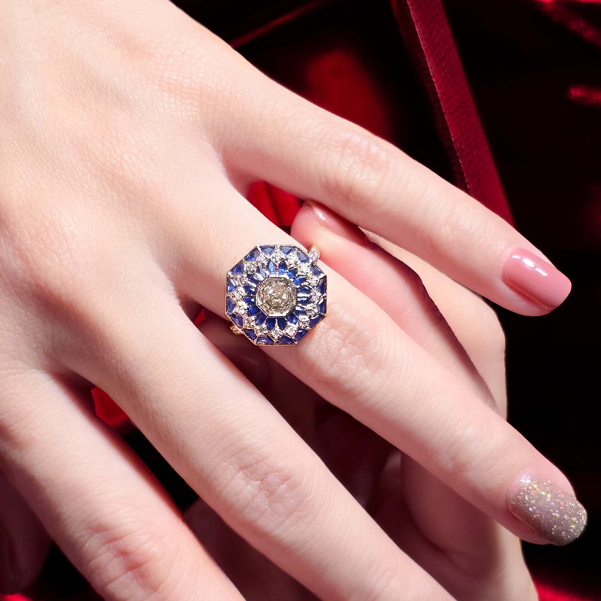 Hexagon Diamond & Blue Sapphire Art Deco Style Mosaic Floral 18K White Gold Ring