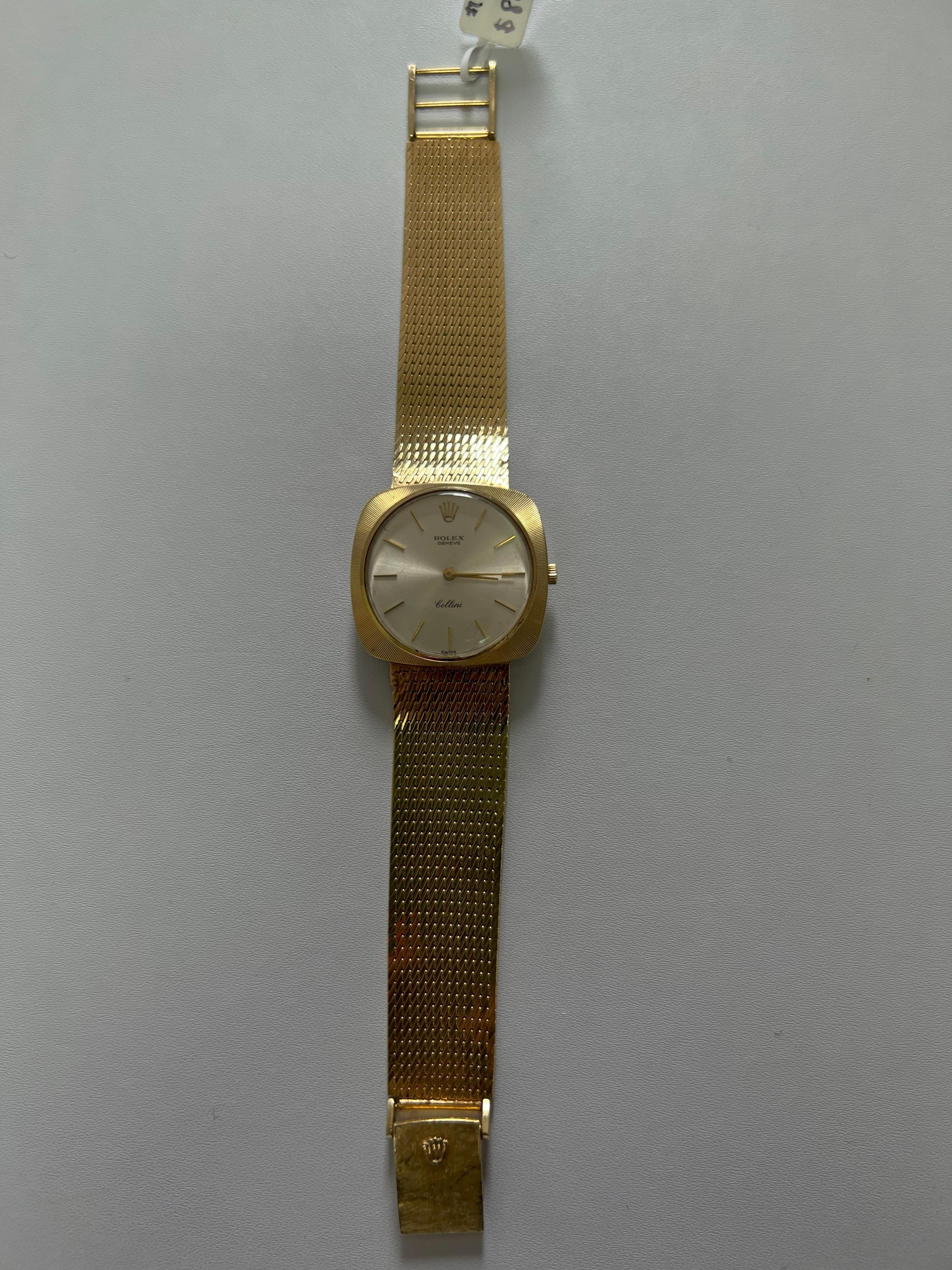 Rolex Cellini White Round Cushion Dial 14 Karat Yellow Gold Vintage Watch