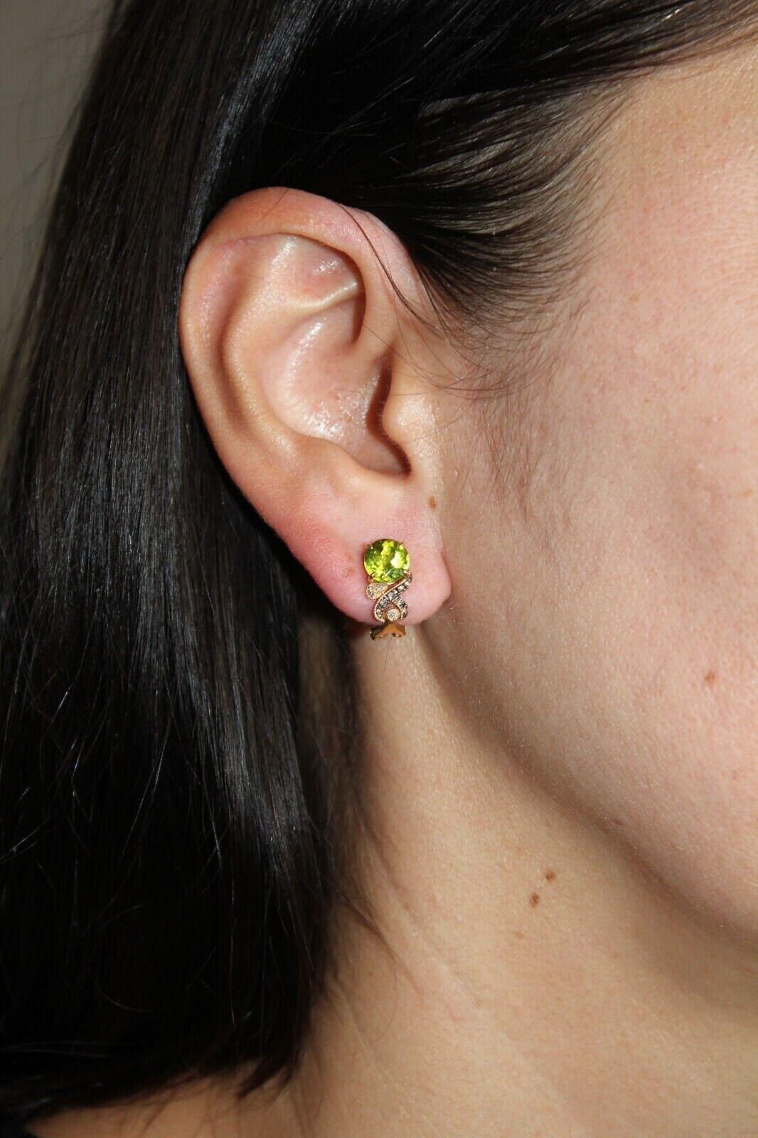 Round Brilliant Cut Jungle Forest Green Peridot Champagne White Diamond Channel