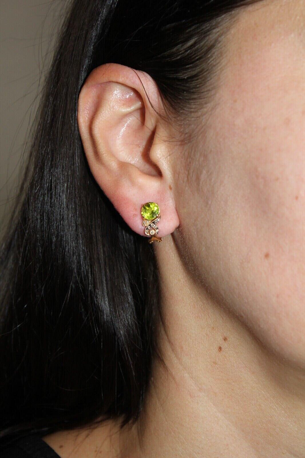 Round Brilliant Cut Jungle Forest Green Peridot Champagne White Diamond Channel