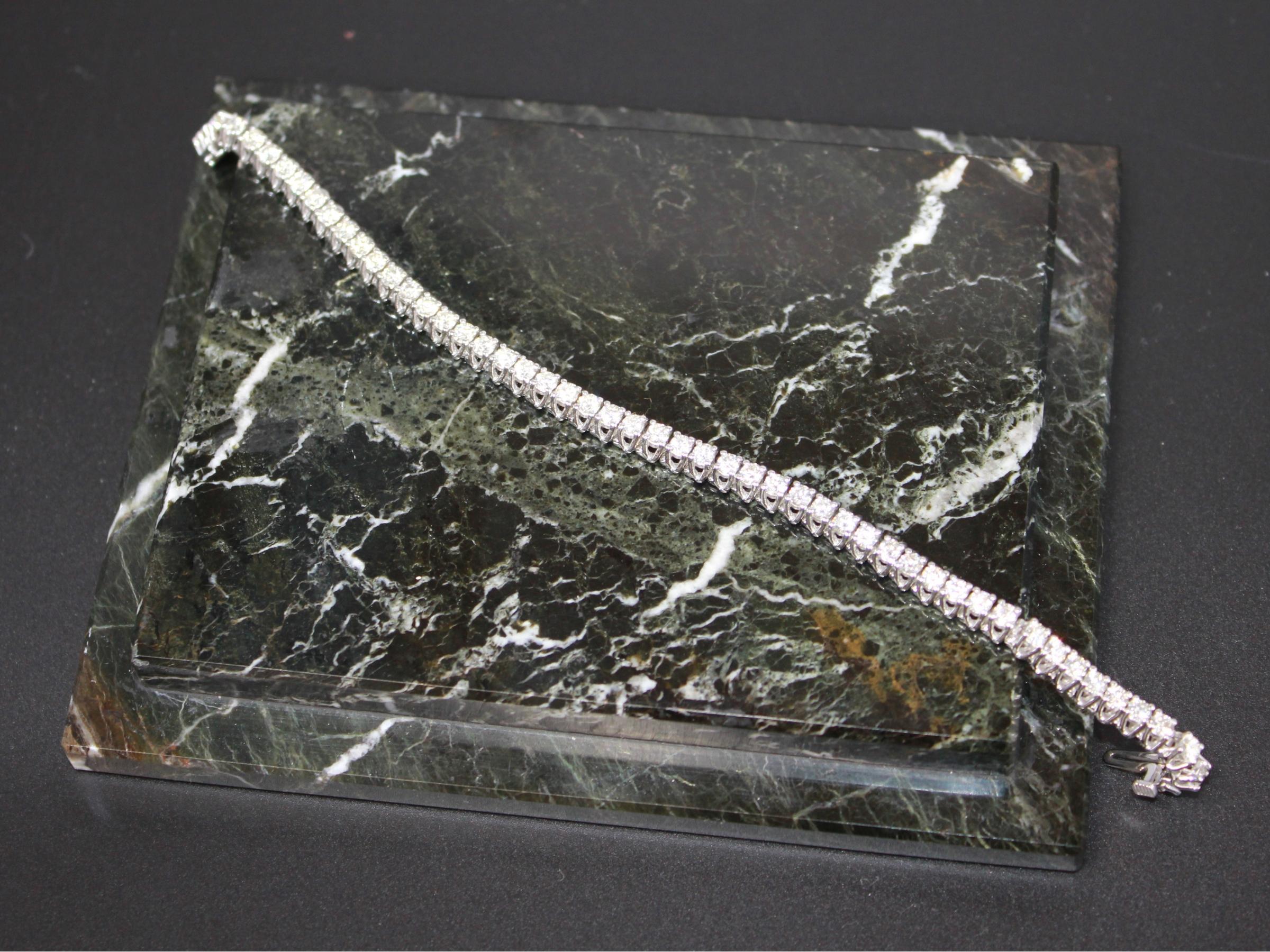 Round Diamond 6 Carat Tennis Line Classic Fashion 14 Karat White Gold Bracelet