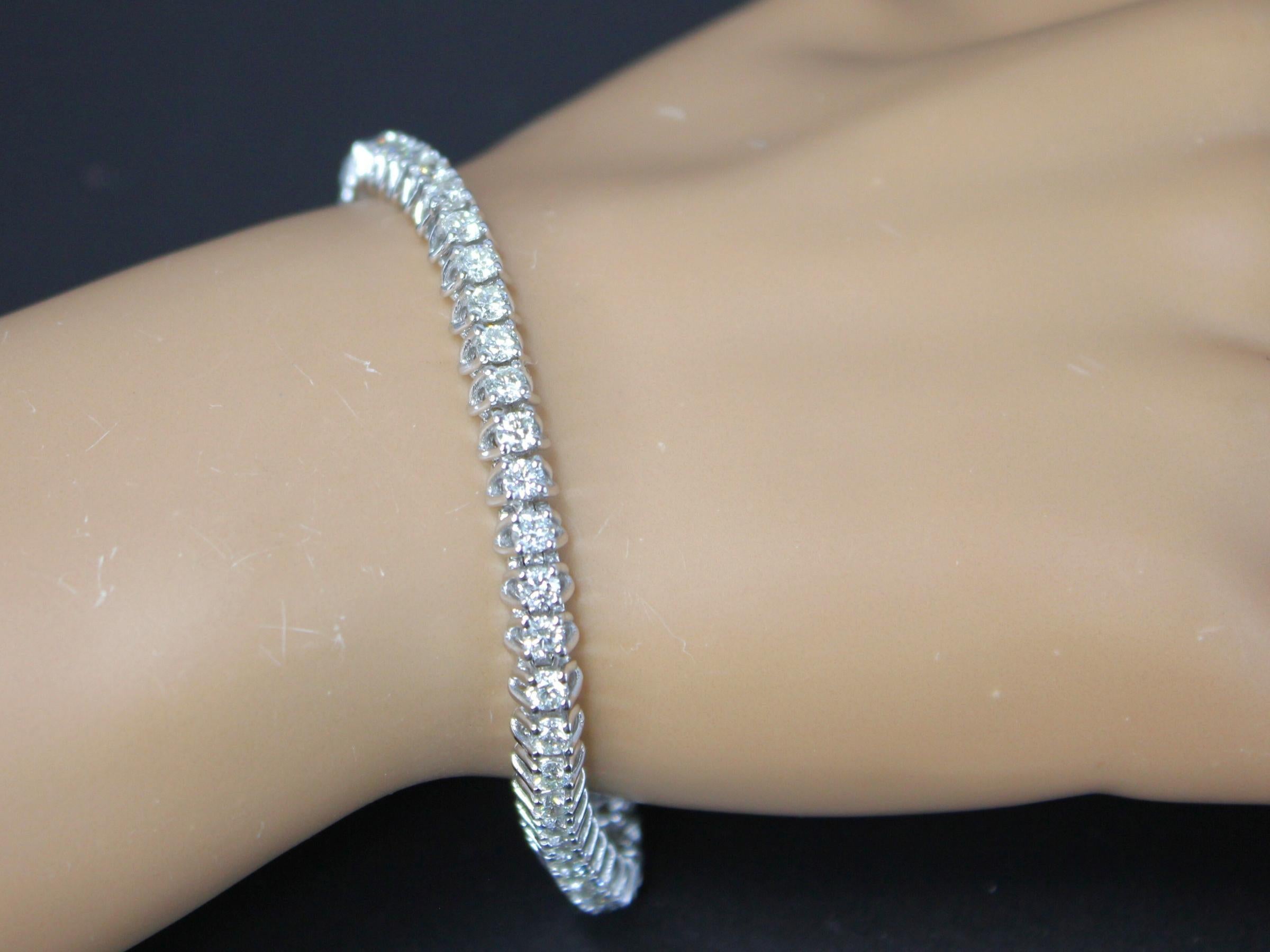 Round Diamond 6 Carat Tennis Line Classic Fashion 14 Karat White Gold Bracelet