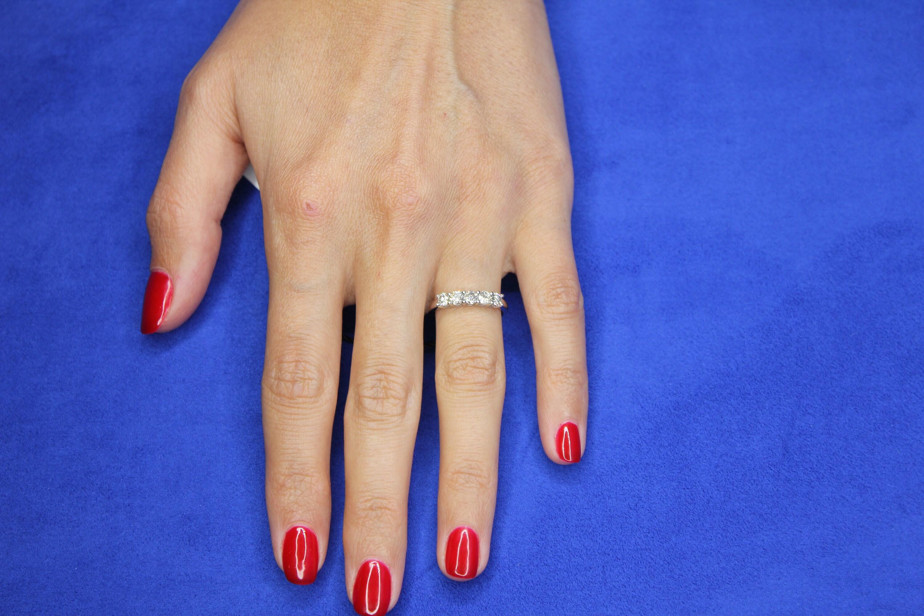 Round Shape Brilliant Cut Silvery Grey Warm Diamond 5 Stone Eternity Stackable C