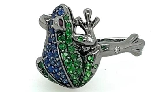 Frog Blue Sapphire & Diamond Pave & Green Garnet 18K Black Gold Animal Ring