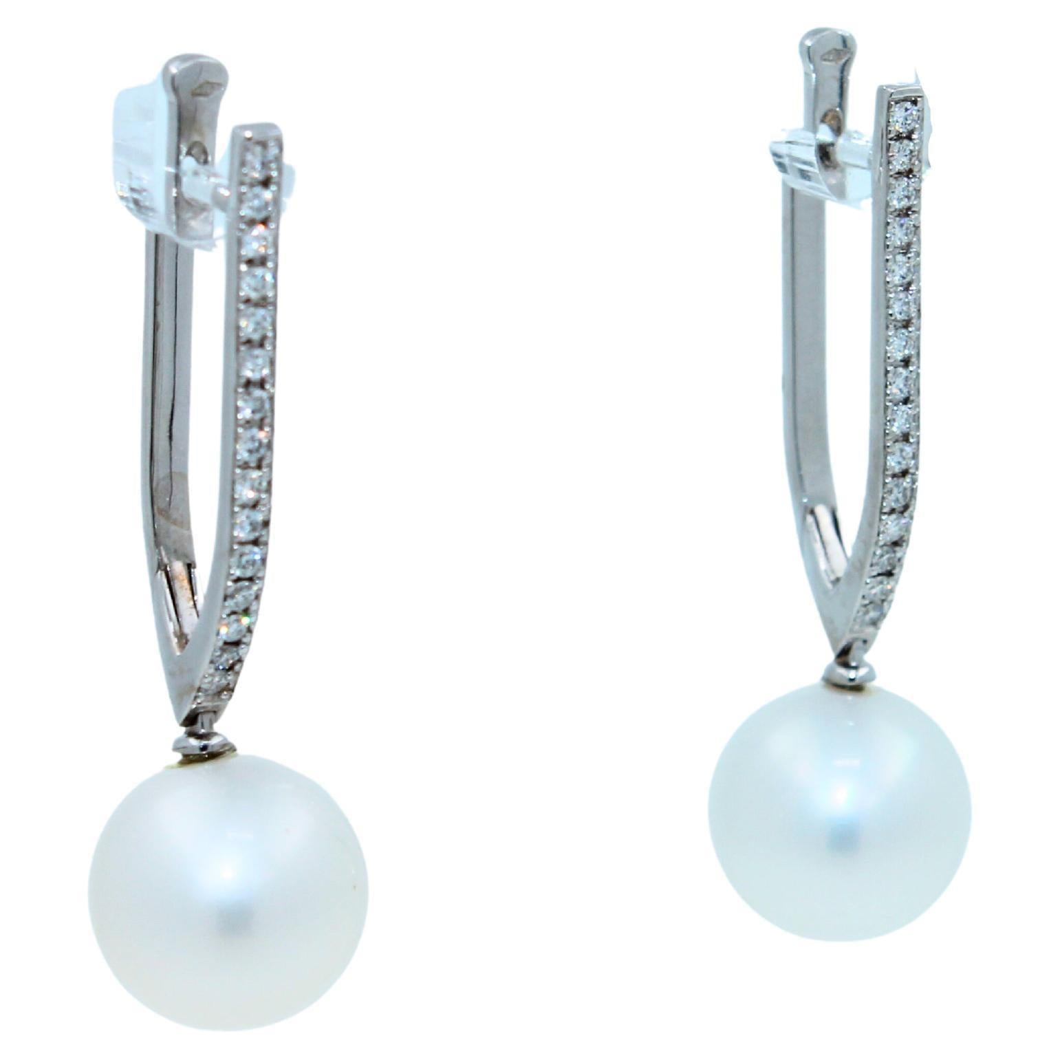 South Sea White Pearl Diamond 18 Karat White Gold Hinge Line Drop Hoop Earrings