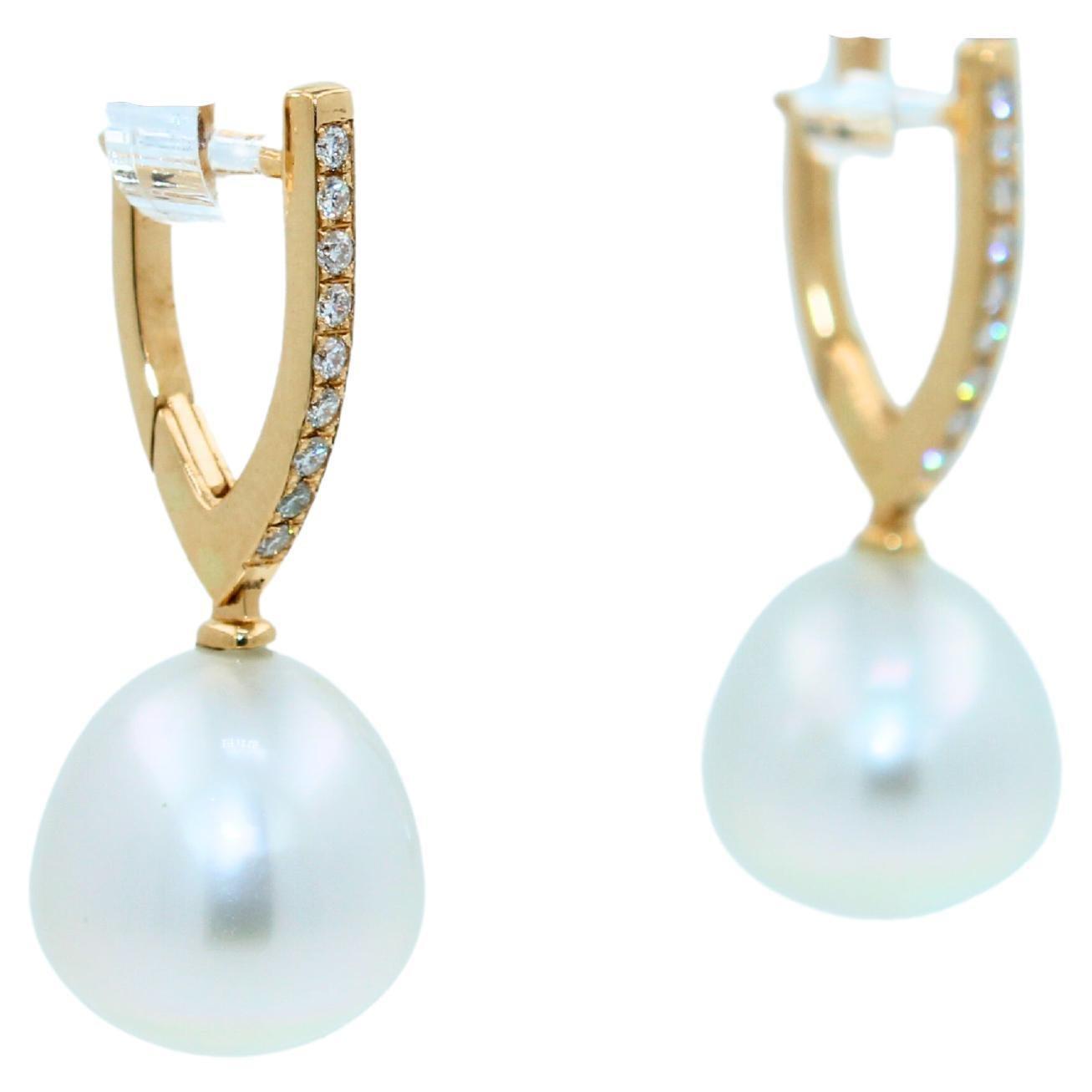 South Sea White Pearl Diamond 18 Karat Yellow Gold Hinge Line Drop Hoop Earrings