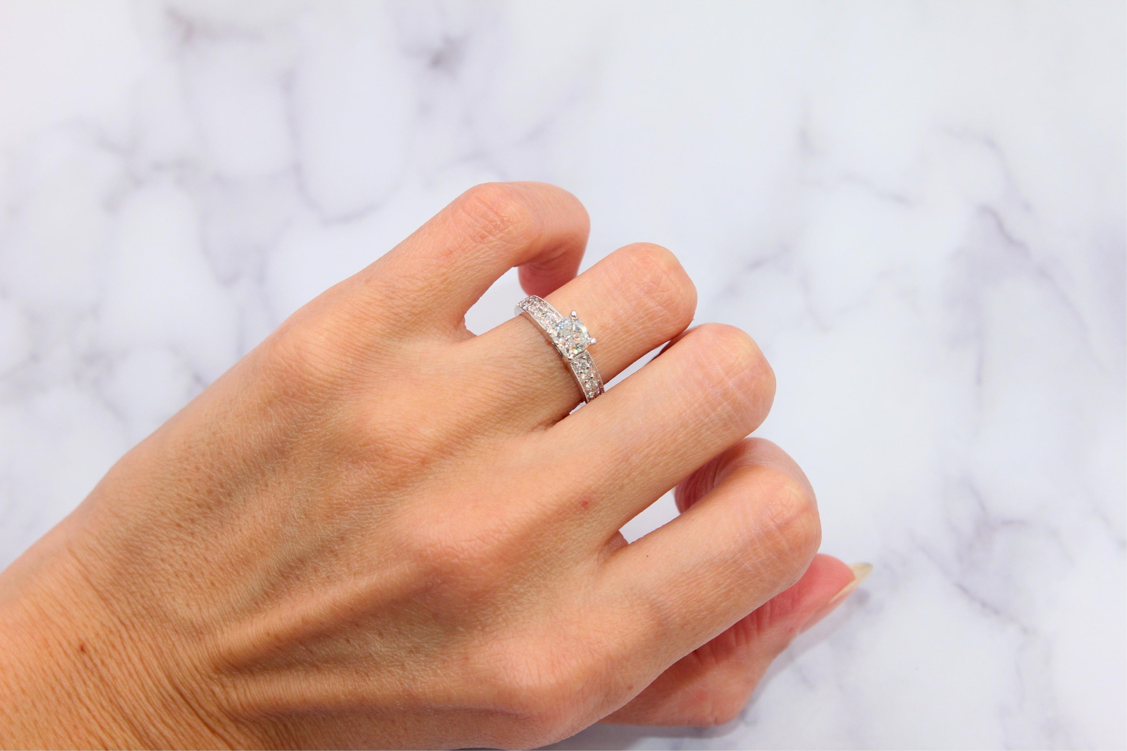 Square Cushion Cut Shape Diamond 18k White Gold Engagement Solitaire Ring