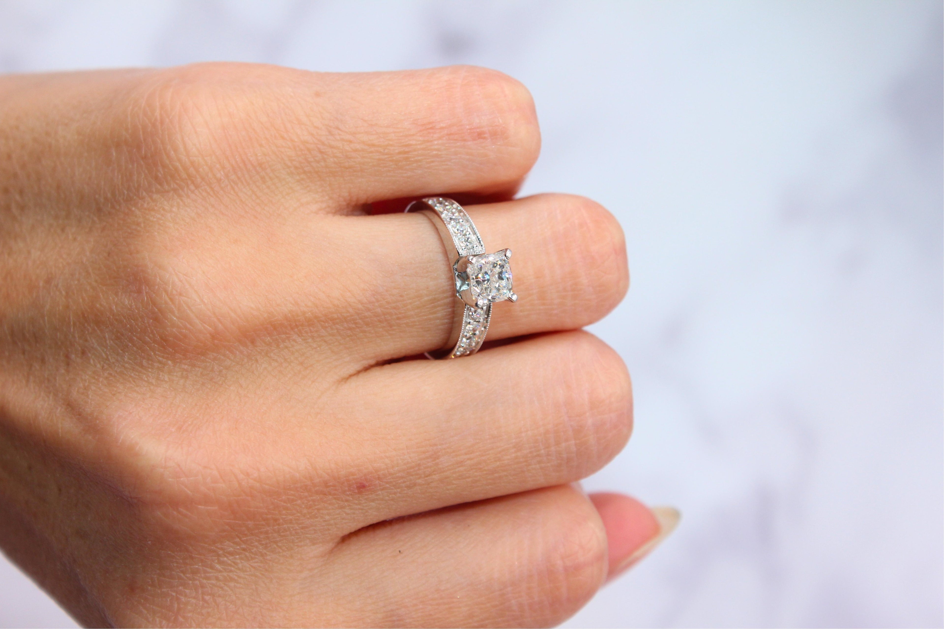 Square Cushion Cut Shape Diamond 18k White Gold Engagement Solitaire Ring