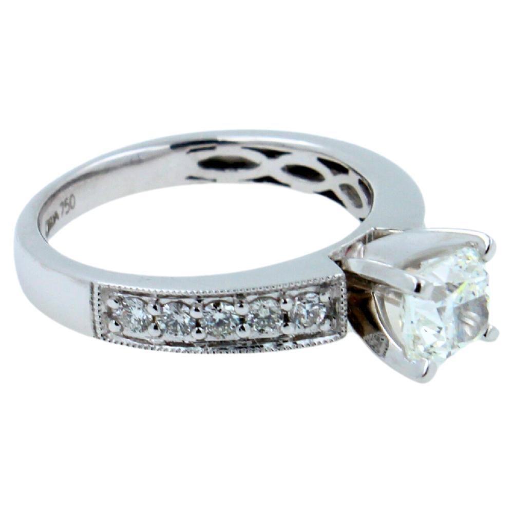 Square Cushion Cut Shape Diamond 18k White Gold Engagement Solitaire Ring