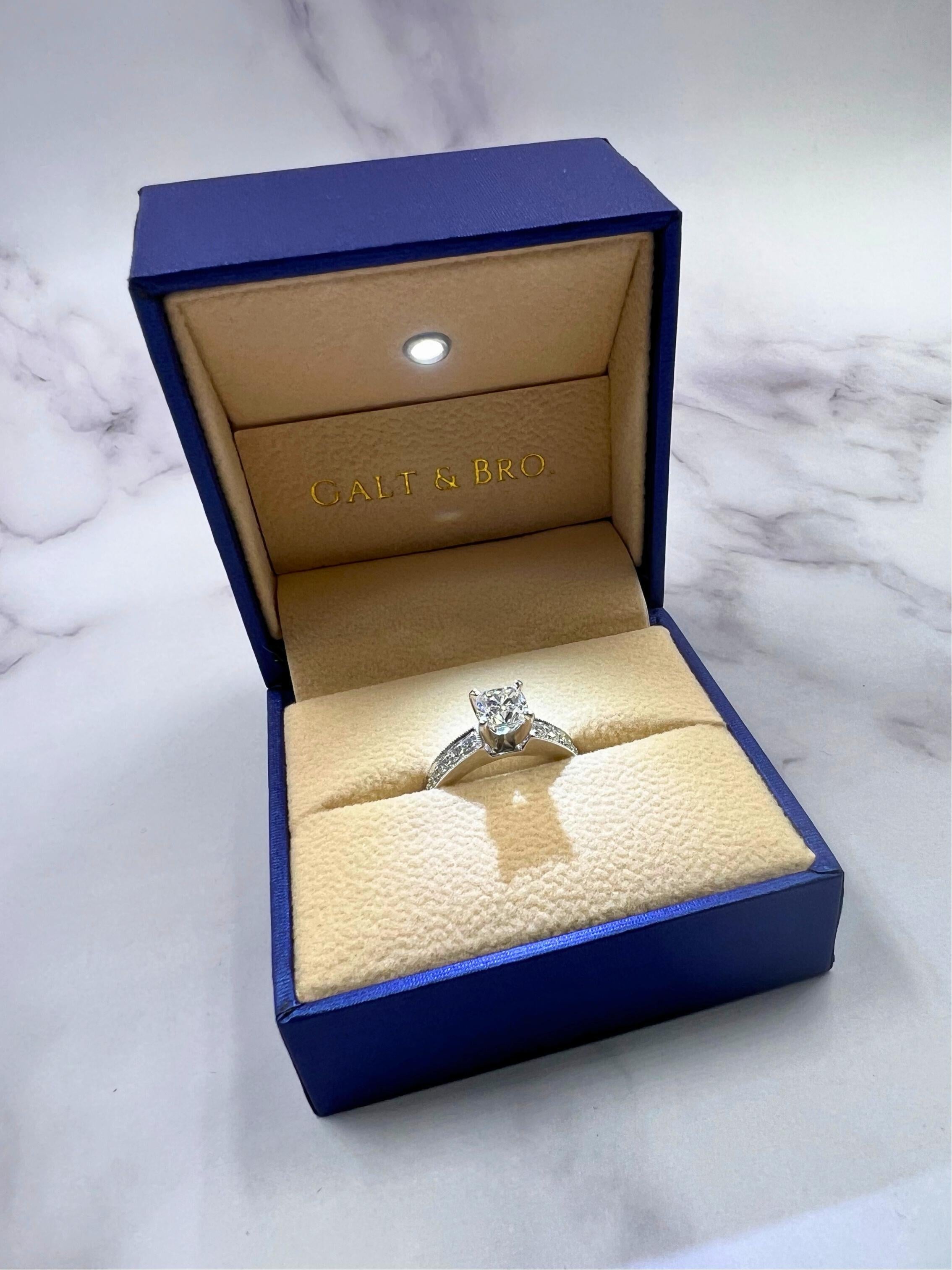 Square Cushion Cut Shape Diamond 18k White Gold Engagement Solitaire Ring