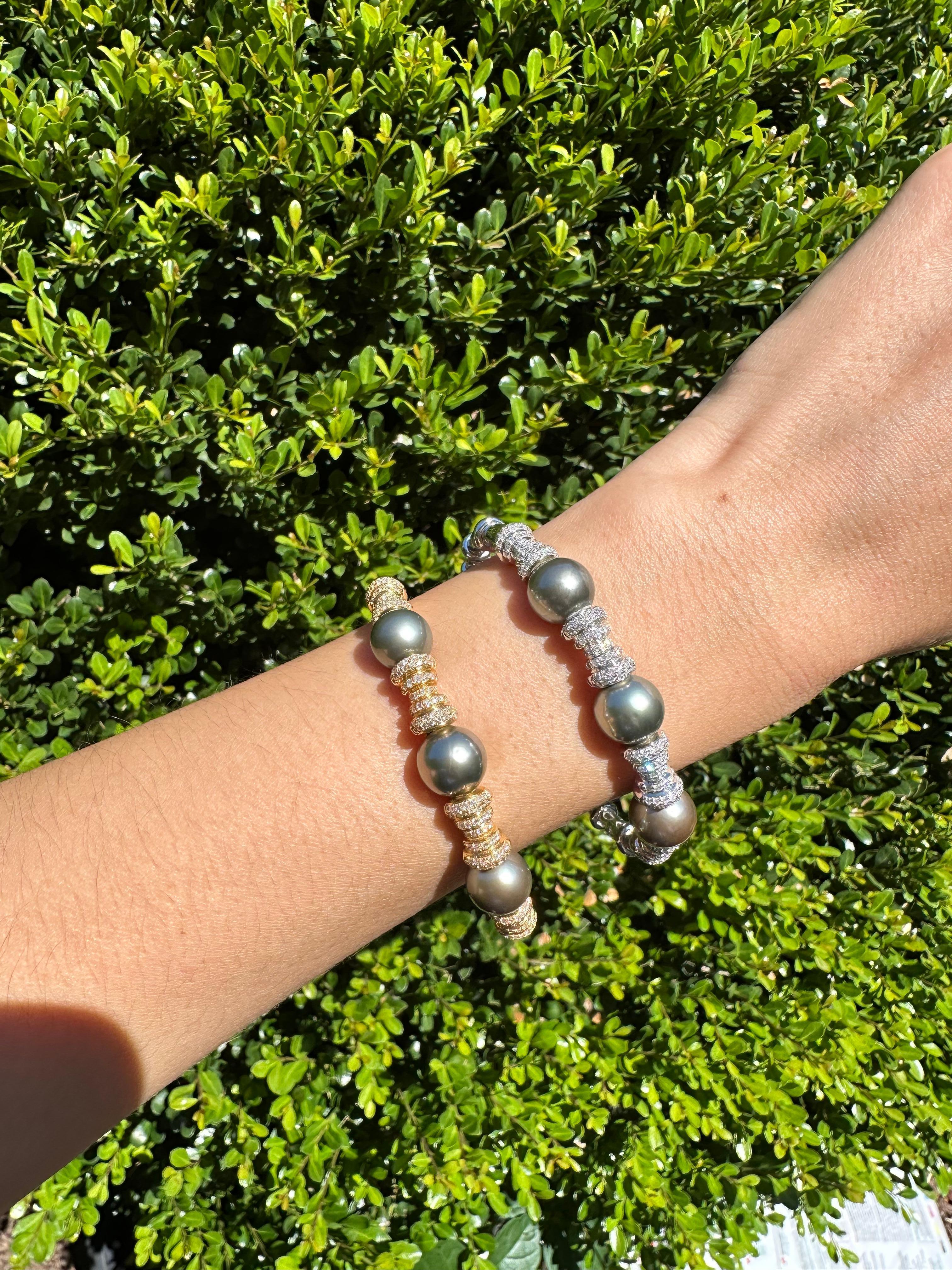 Tahitian Black Dark Grey Pearl Diamond Pave Set Yellow Gold Bangle Cuff Bracelet