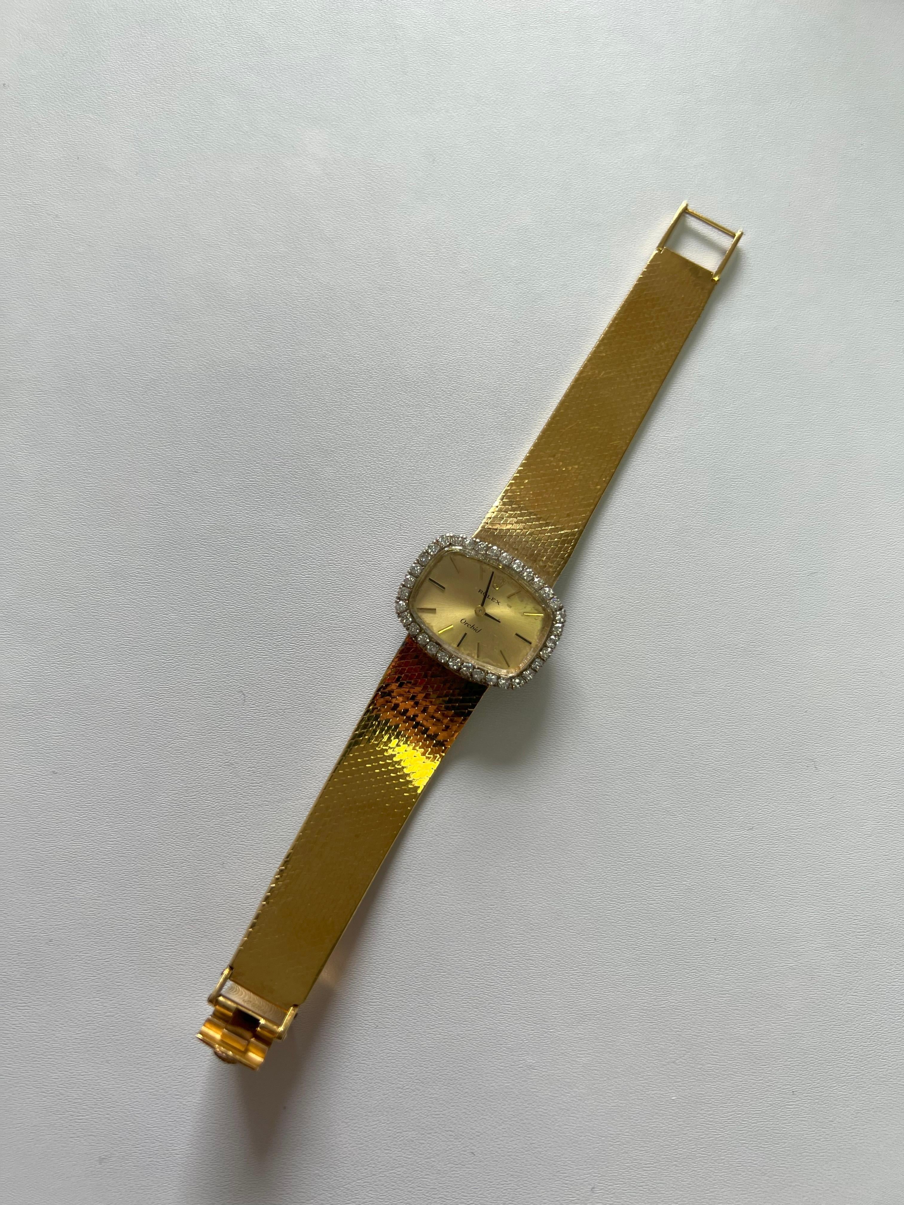 Vintage Rolex Orchid Diamonds Halo Set 18 Karat Yellow Gold Estate Classic Watch