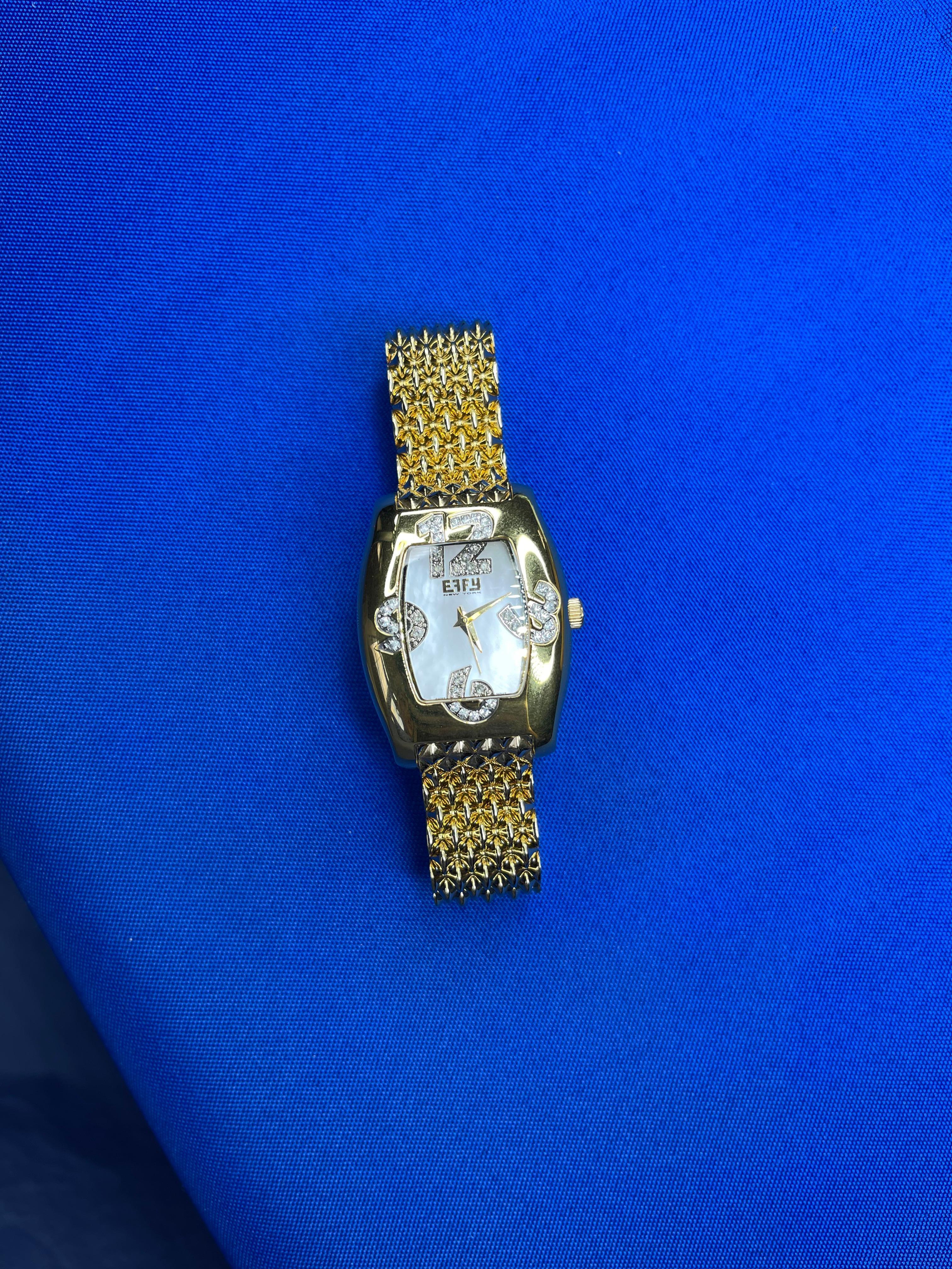 White Sapphires Pave Dial Luxury Swiss Quartz Exotic Watch