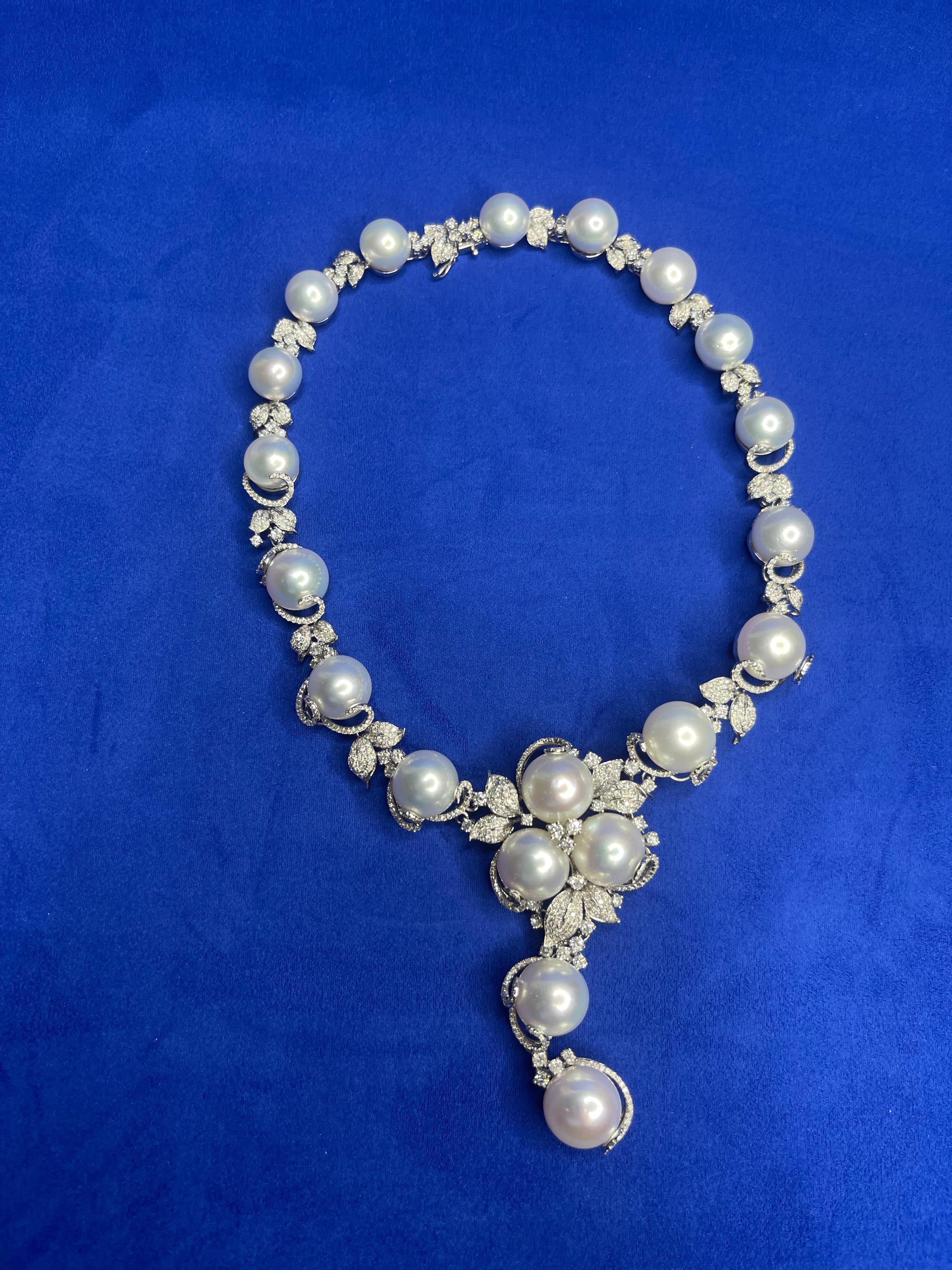 White South Sea Pearl Diamond 18 Karat White Gold Statement Chunky Necklace