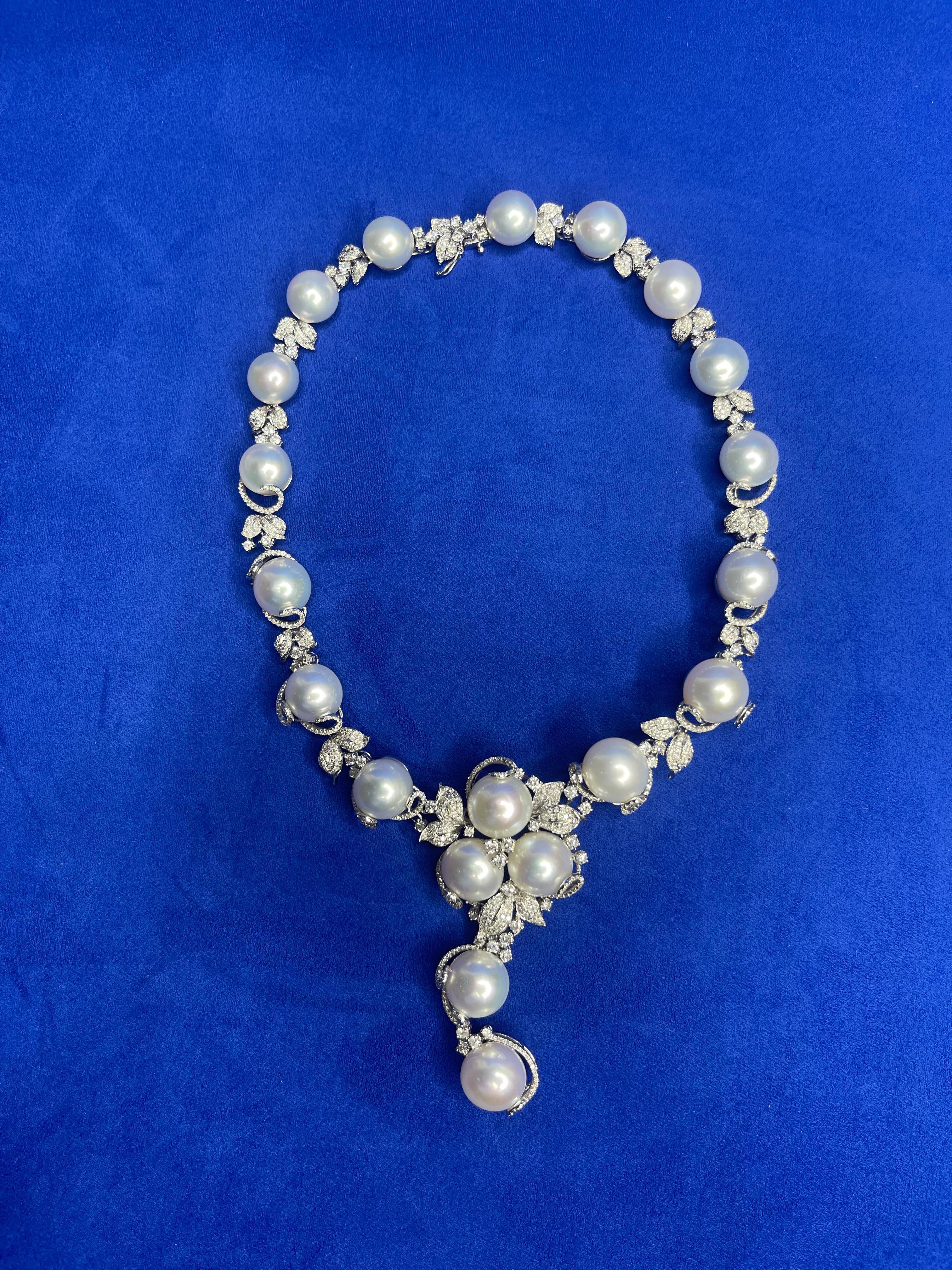 White South Sea Pearl Diamond 18 Karat White Gold Statement Chunky Necklace