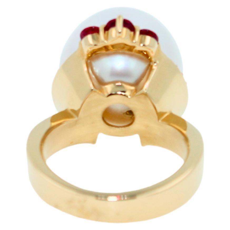 White South Sea Pearl Diamond Halo Comet Form Pink Red Spinel 18 Karat Gold Ring
